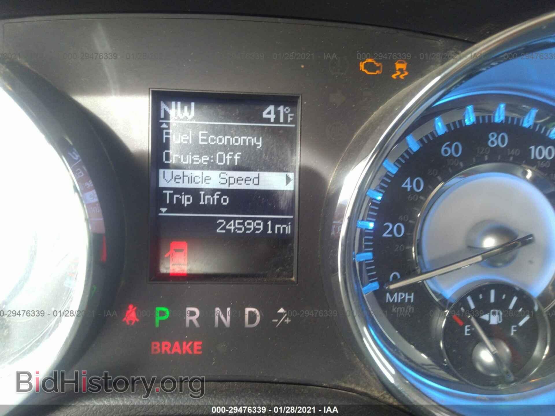 2011 CHRYSLER 300 - VIN: 2C3CA6CT4BH563106 - Фото 7