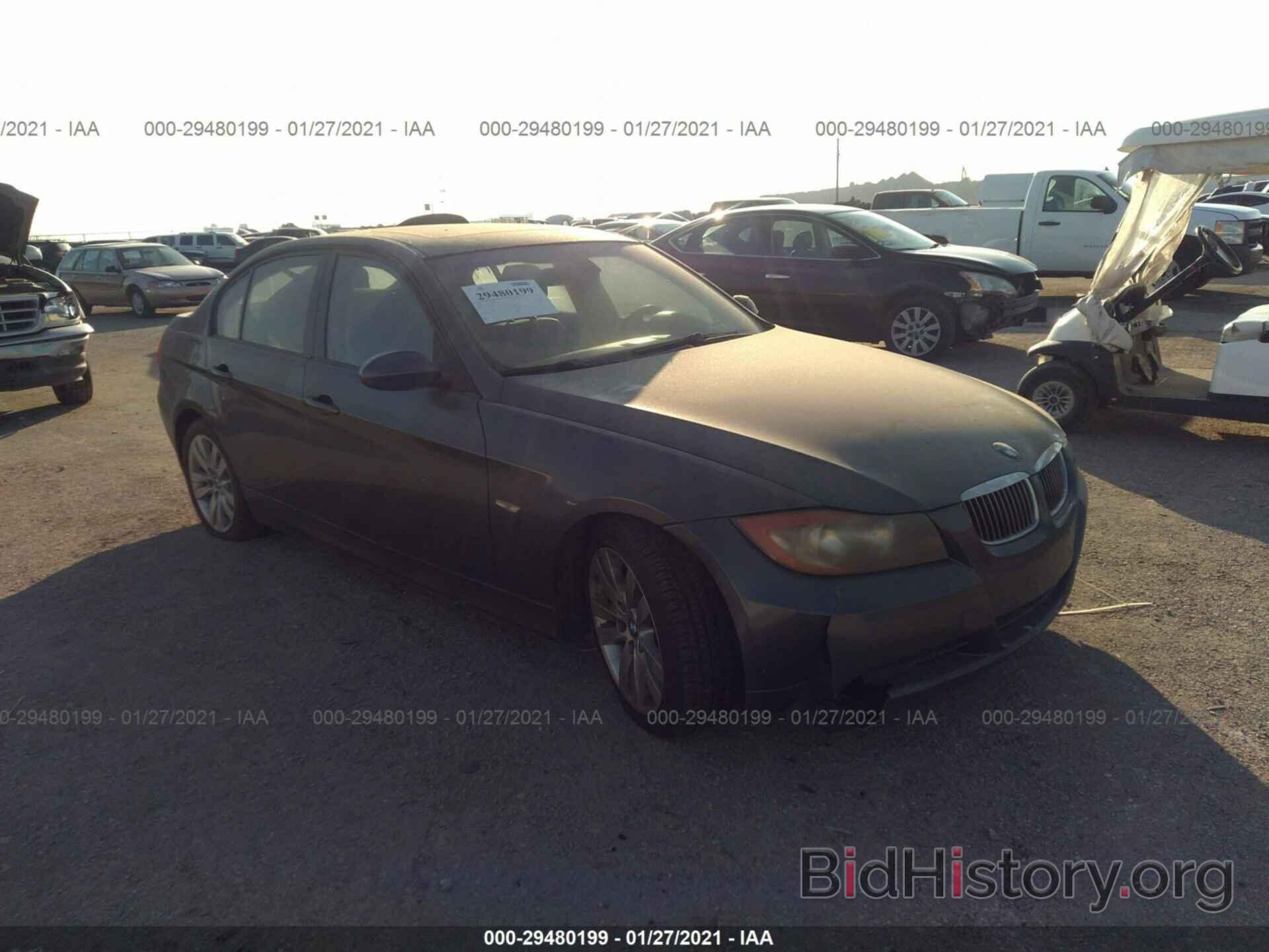 Photo WBAVB13526PT09396 - BMW 3 SERIES 2006