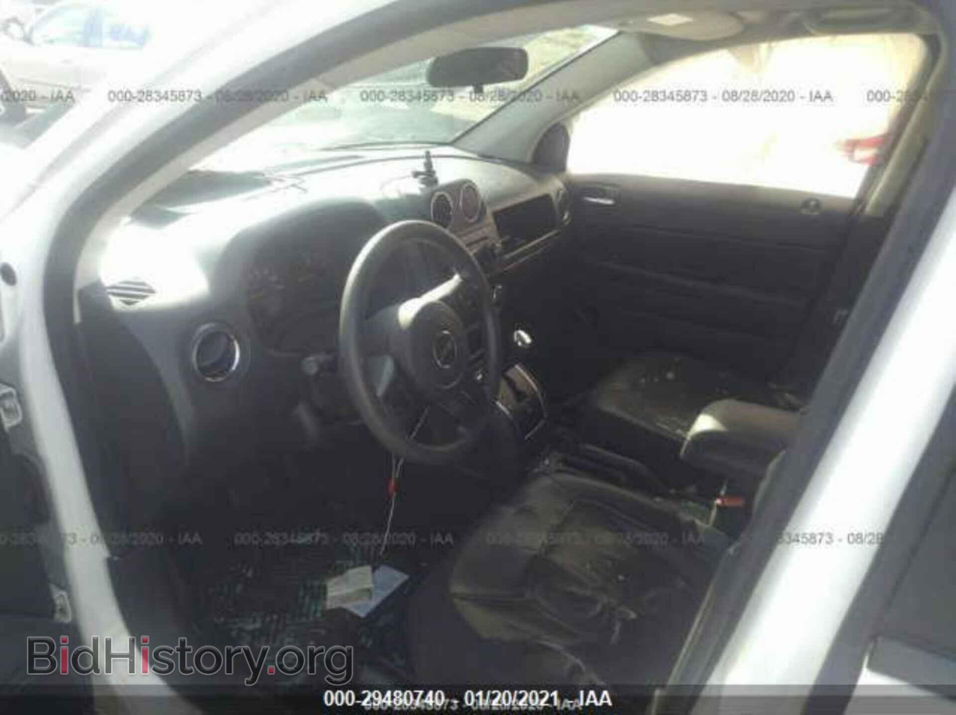 2011 JEEP COMPASS - VIN: IJ4NF1FB1BD282254 - Photo 5