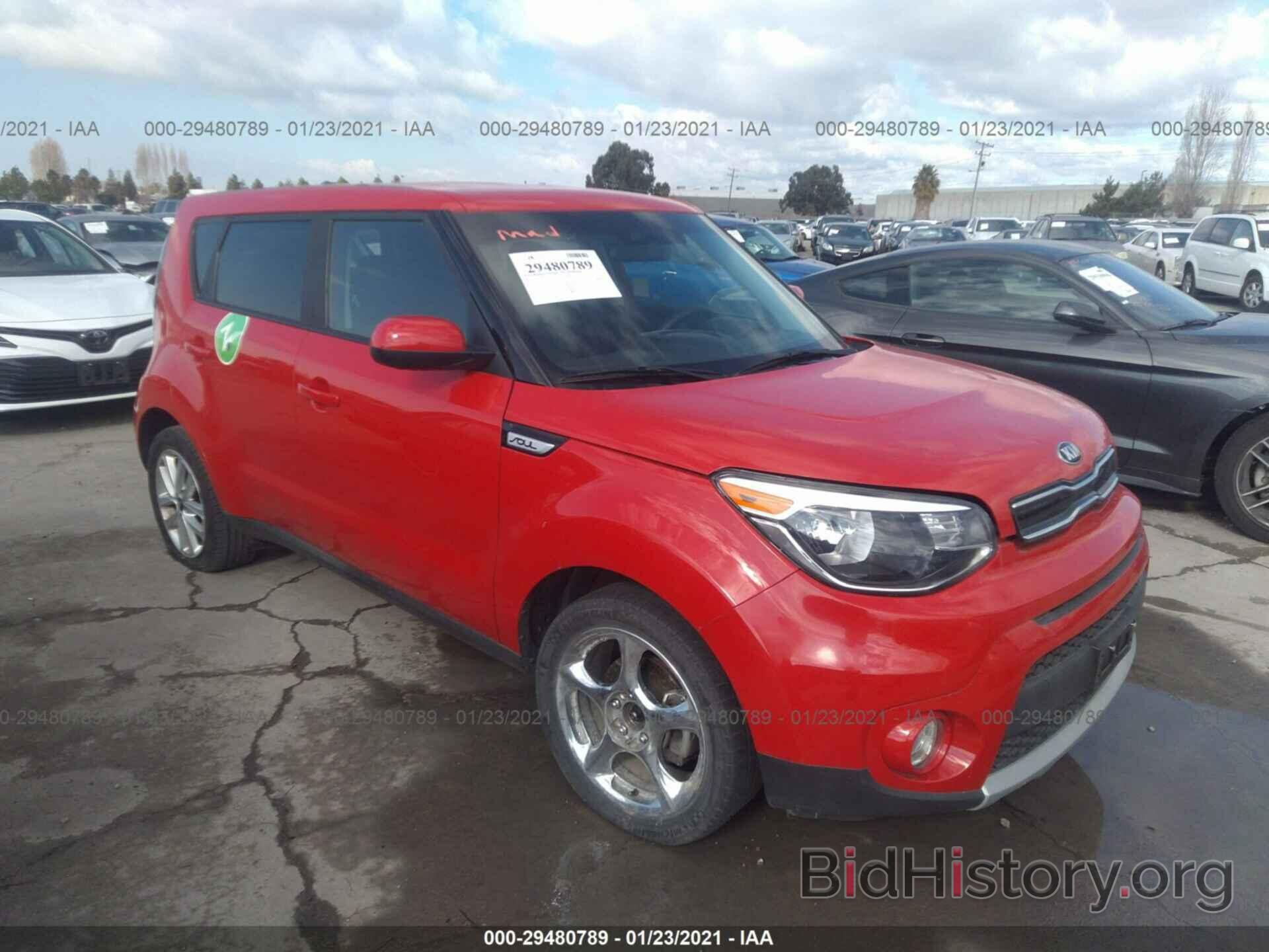 Photo KNDJP3A51K7011580 - KIA SOUL 2019