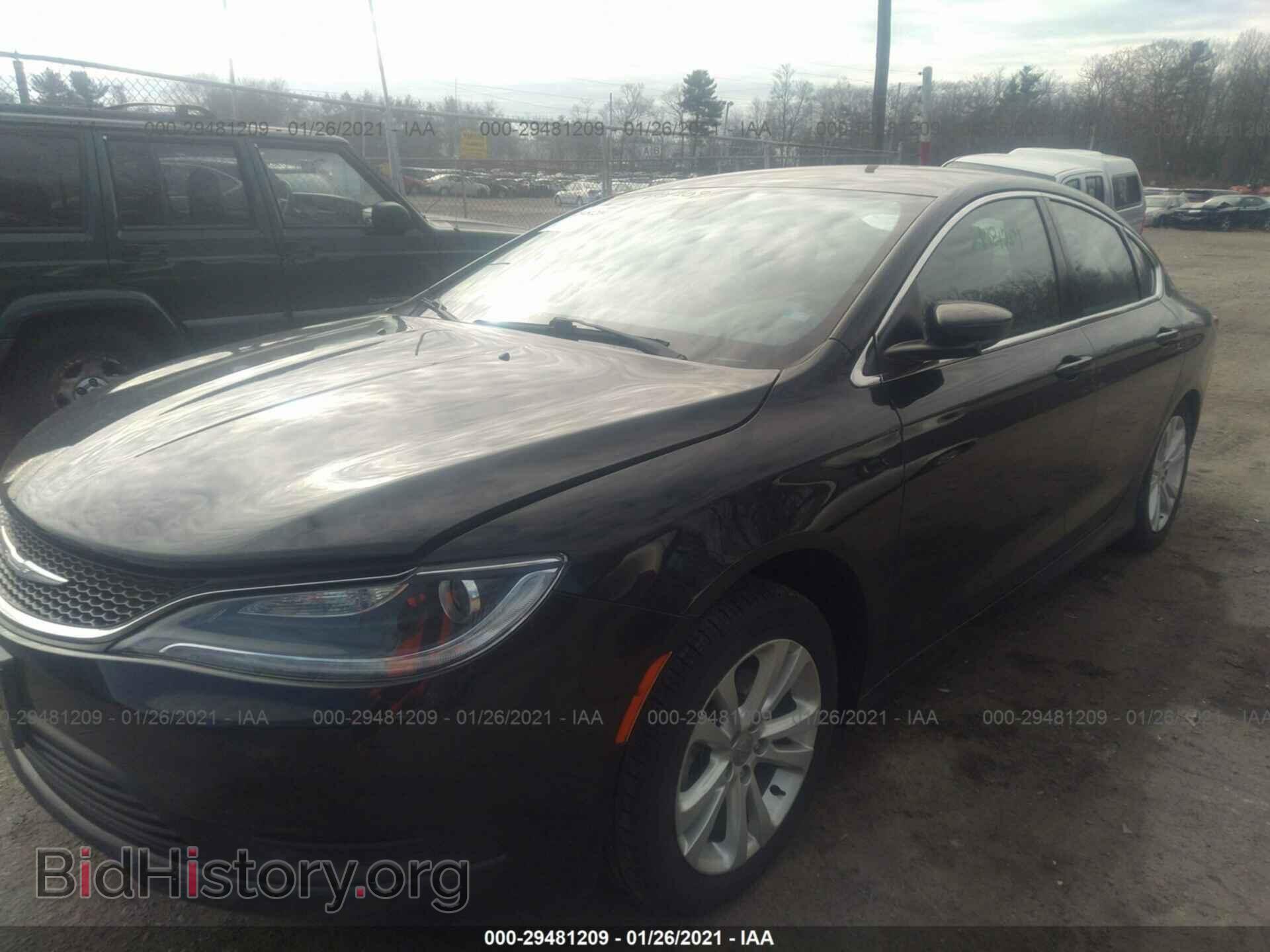 2016 CHRYSLER 200 - VIN: 1C3CCCFBXGN195427 - Фото 2