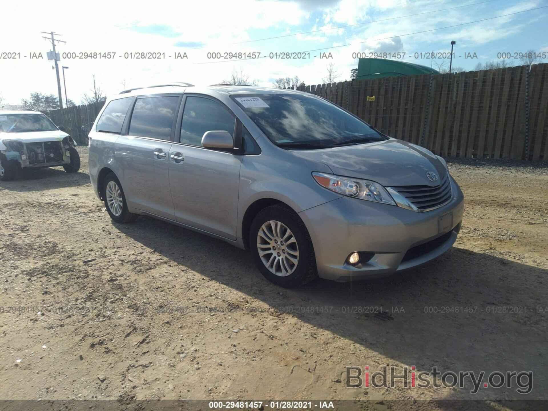 Photo 5TDYK3DC2GS750624 - TOYOTA SIENNA 2016