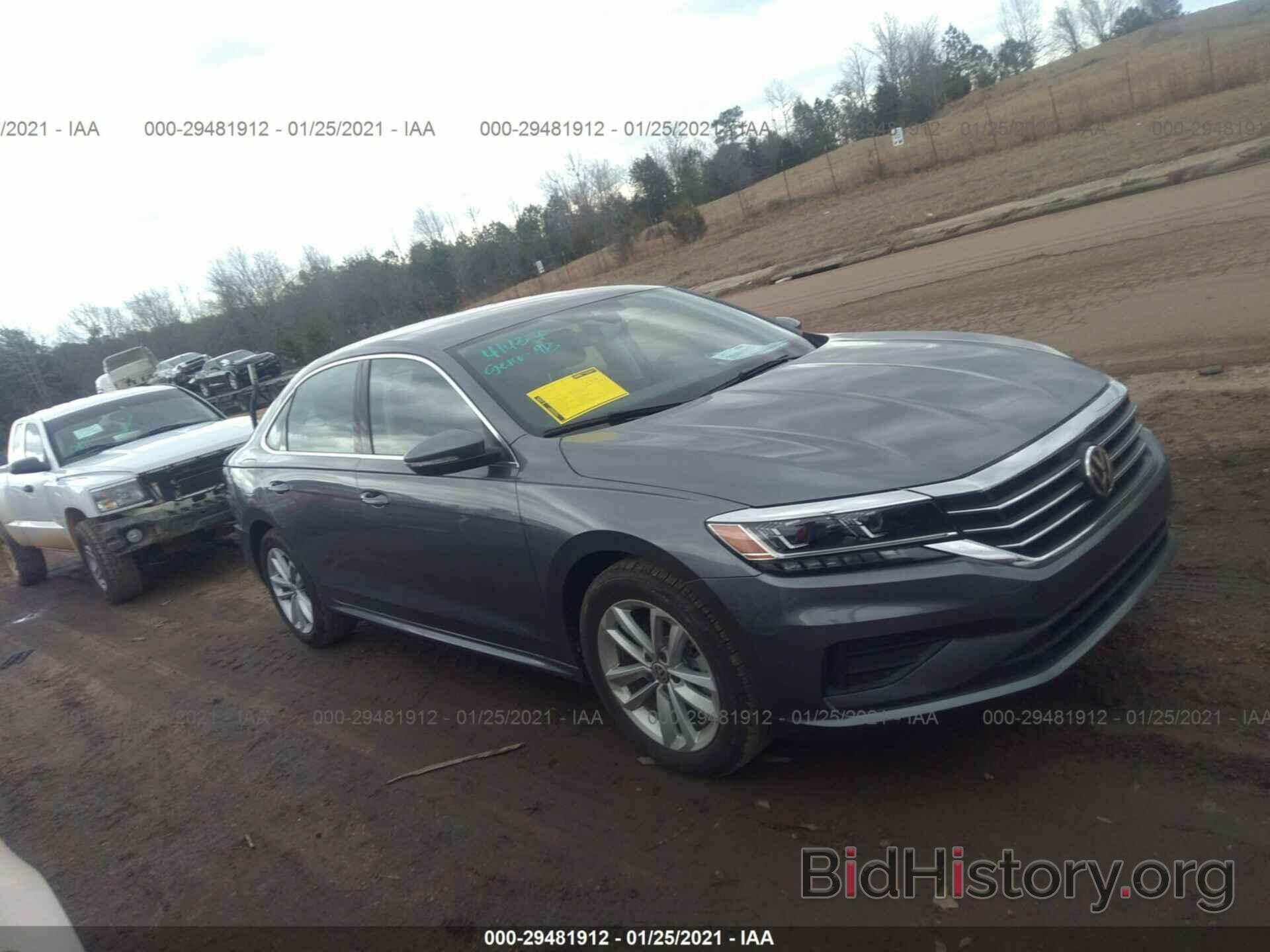 Photo 1VWSA7A3XLC022420 - VOLKSWAGEN PASSAT 2020