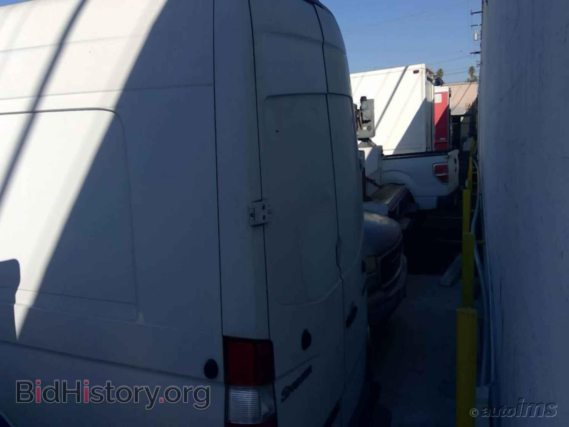 2011 MERCEDES-BENZ SPRINTER CARGO VANS - VIN: WD3PE8CC6B5607492 - Фото 5