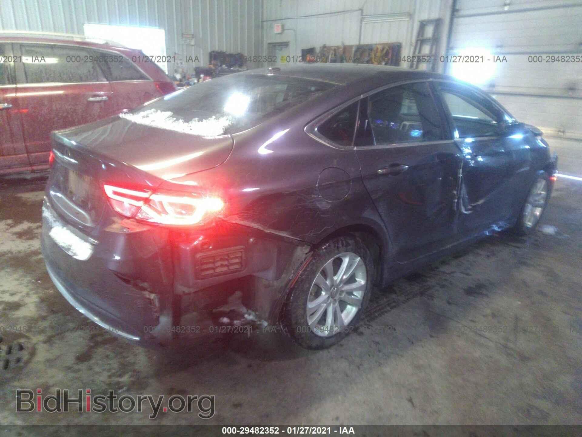 2015 CHRYSLER 200 - VIN: 1C3CCCAB6FN683229 - Photo 4