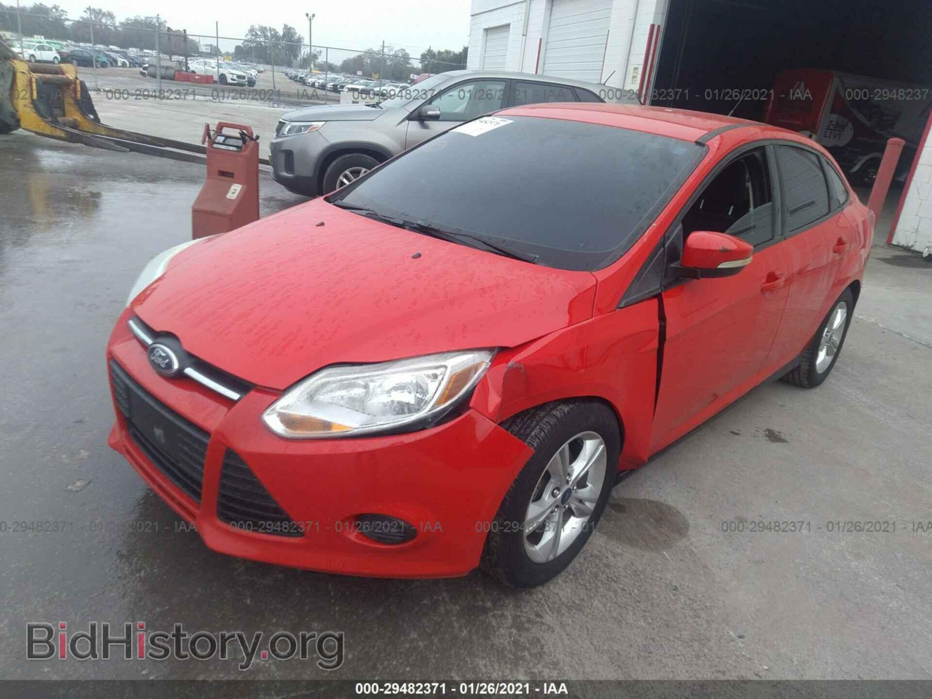 2014 FORD FOCUS - VIN: 1FADP3F27EL214941 - Photo 2