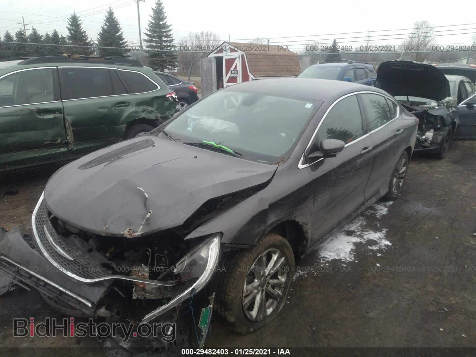 2016 CHRYSLER 200 - VIN: 1C3CCCAB8GN131359 - Фото 2