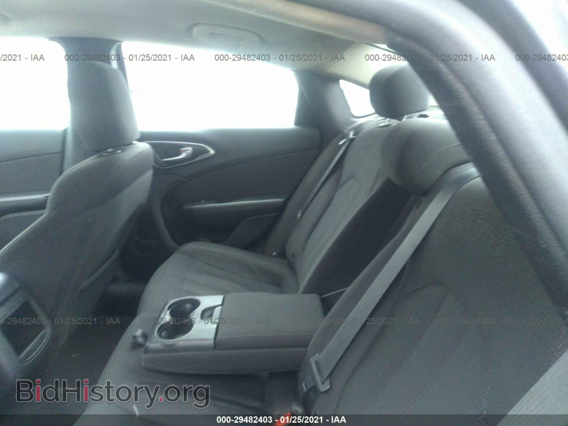 2016 CHRYSLER 200 - VIN: 1C3CCCAB8GN131359 - Фото 8