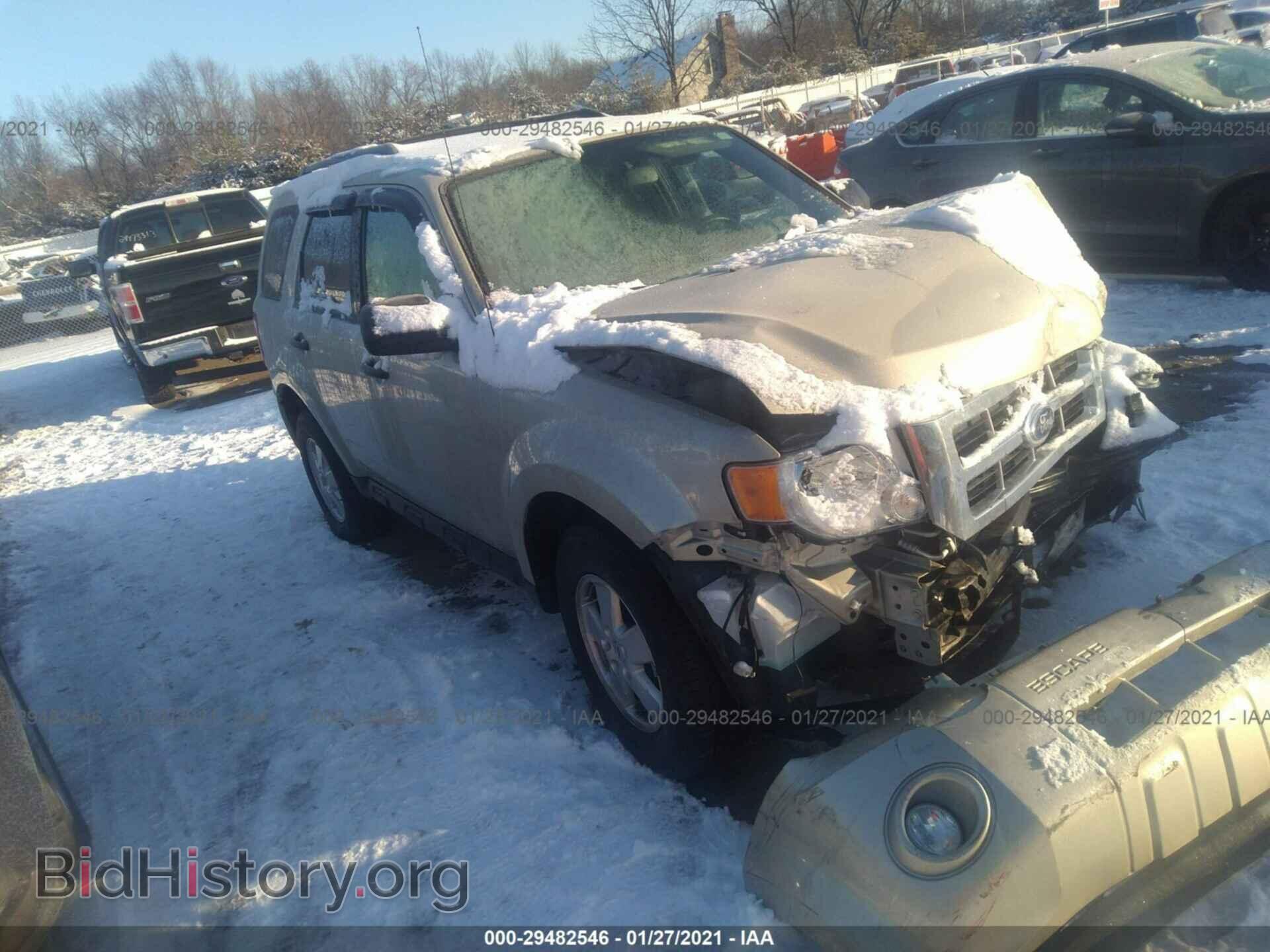 Фотография 1FMCU0D74CKA13153 - FORD ESCAPE 2012