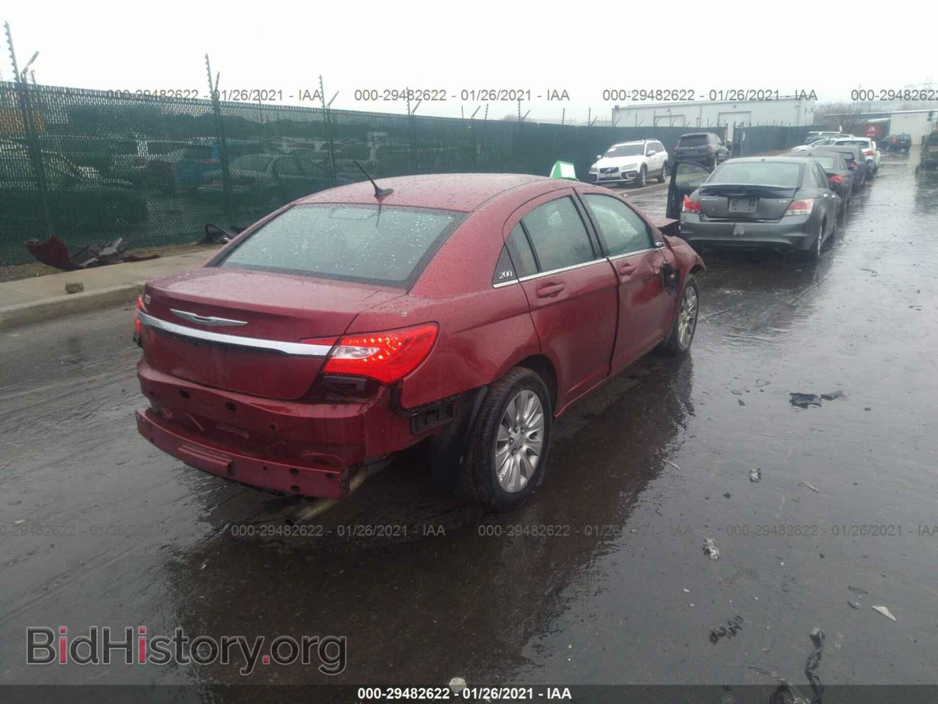 2013 CHRYSLER 200 - VIN: 1C3CCBAB6DN733666 - Фото 4