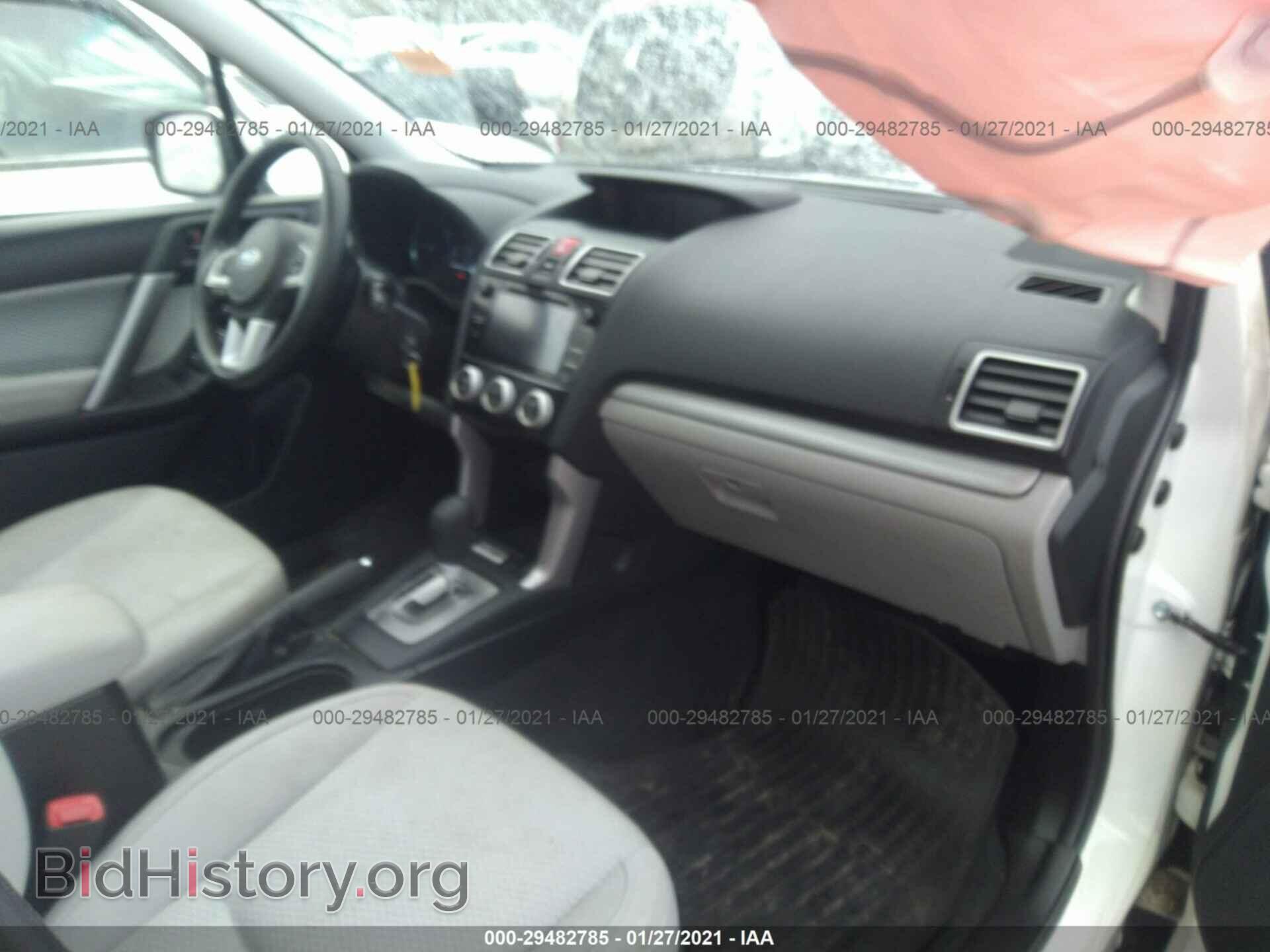 2018 SUBARU FORESTER - VIN: JF2SJAGC0JH615468 - Фото 5