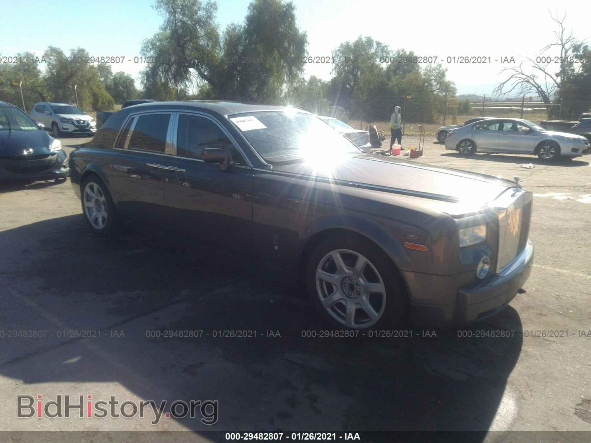 Фотография SCA1S68557UX08515 - ROLLS-ROYCE PHANTOM 2007