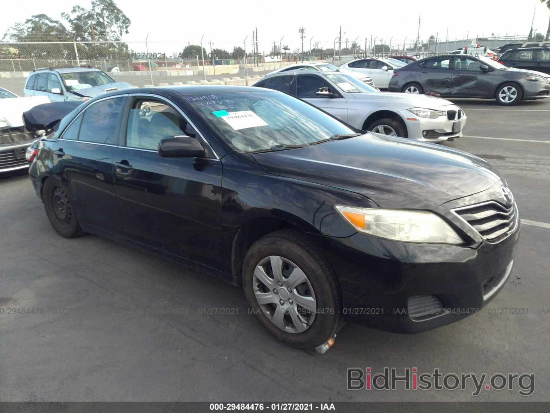 Photo 4T4BF3EK7BR188600 - TOYOTA CAMRY 2011