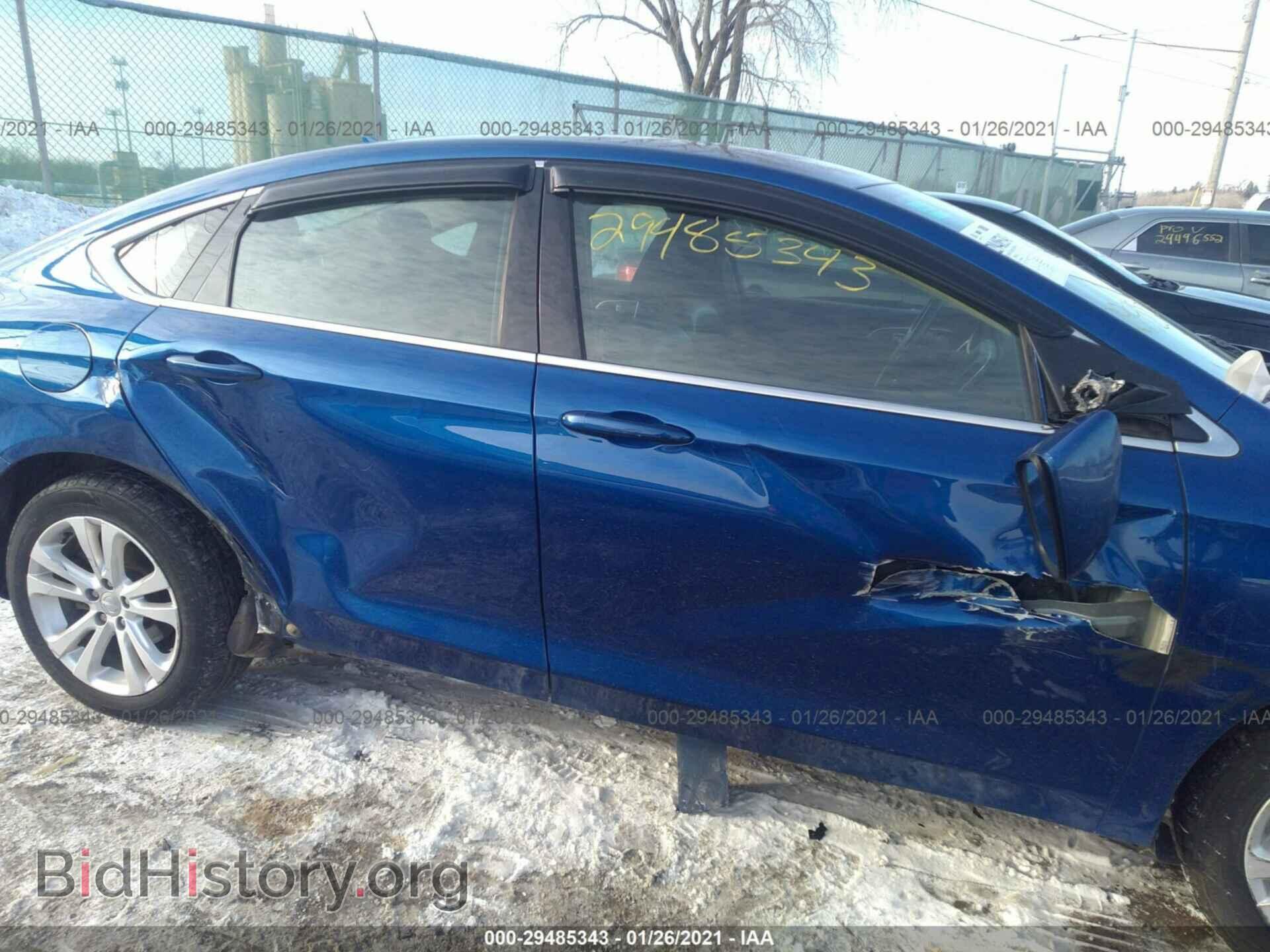 2016 CHRYSLER 200 - VIN: 1C3CCCAB4GN190215 - Фото 6