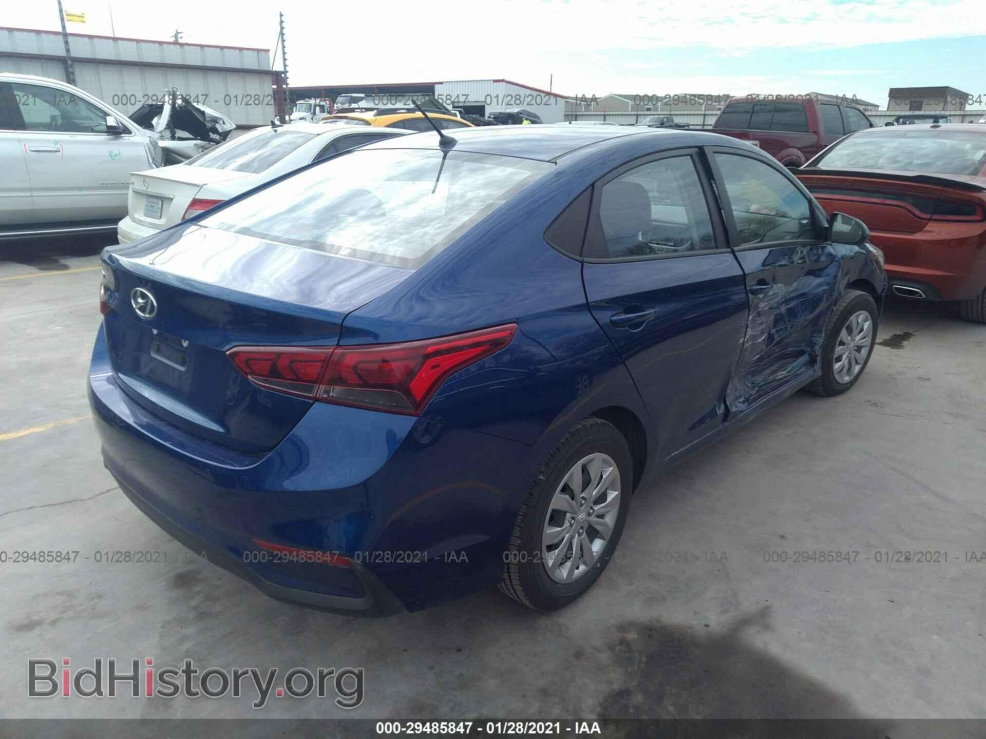 2019 HYUNDAI ACCENT - VIN: 3KPC24A34KE049977 - Фото 4