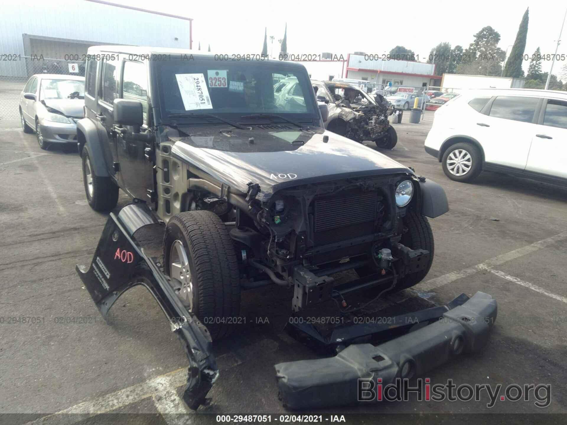 Photo 1C4BJWDG2JL883776 - JEEP WRANGLER JK UNLIMITED 2018