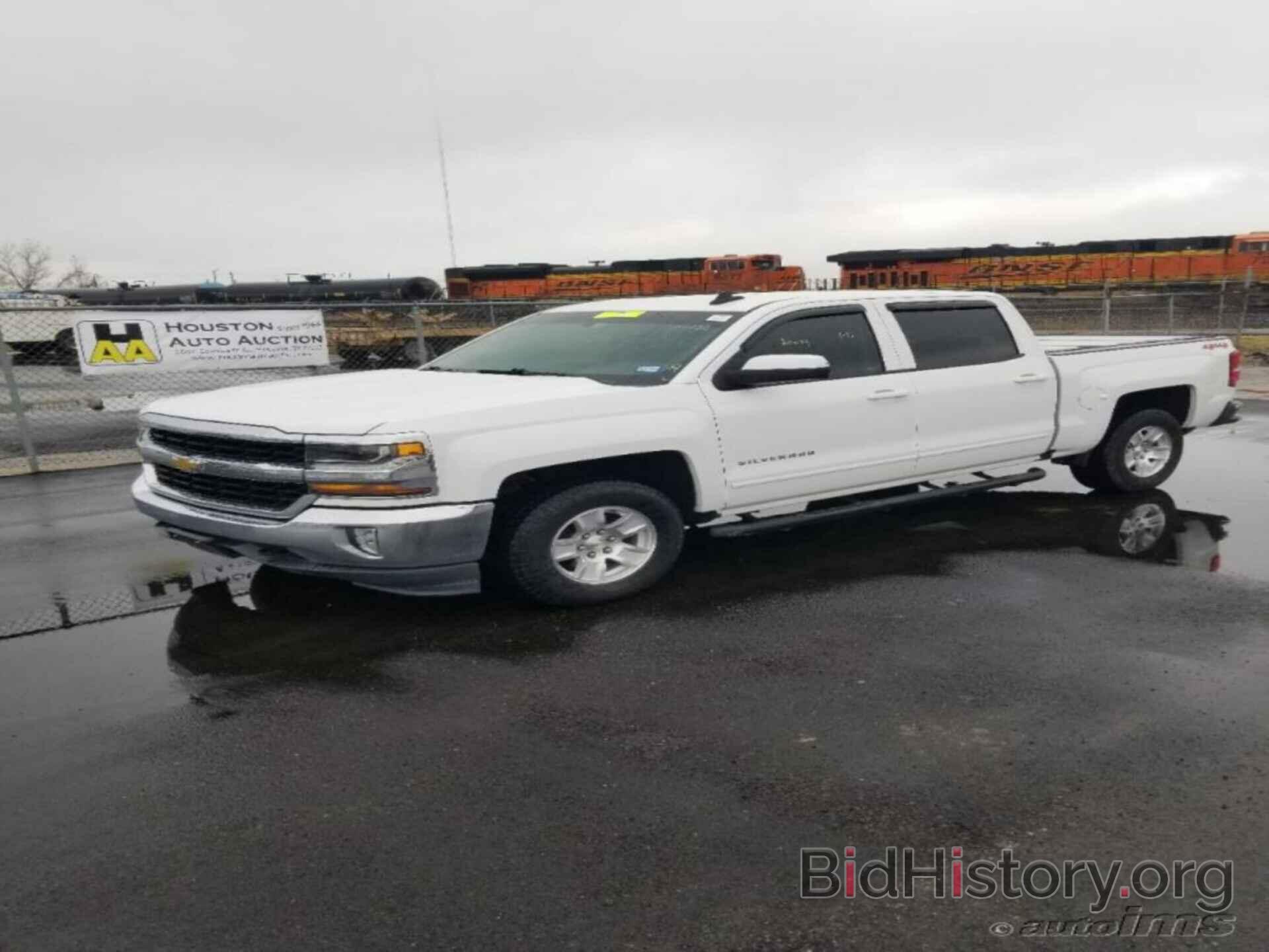 Photo 3GCUKREC7JG219313 - CHEVROLET SILVERADO 1500 2018