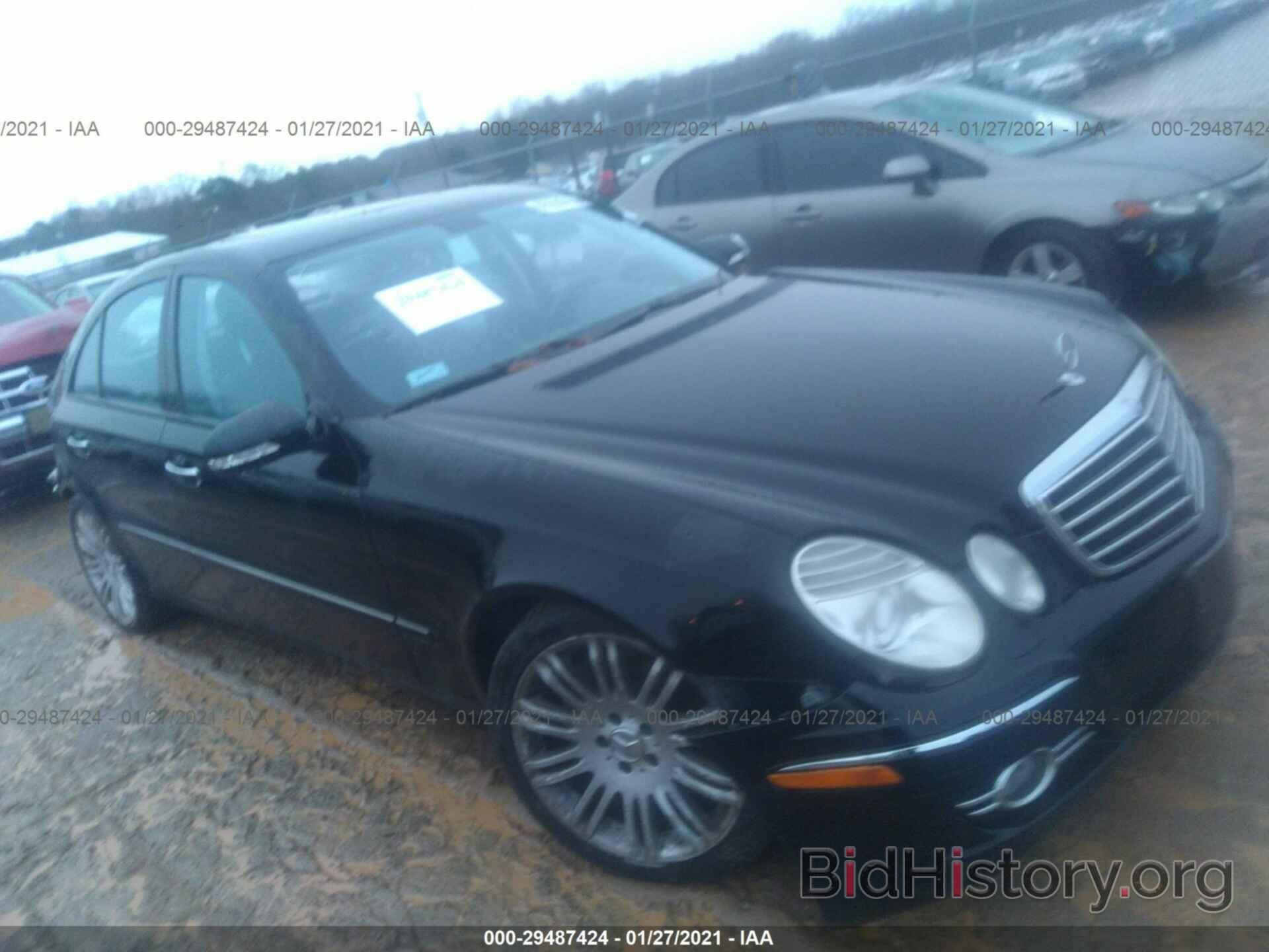 Photo WDBUF56XX7B158781 - MERCEDES-BENZ E-CLASS 2007