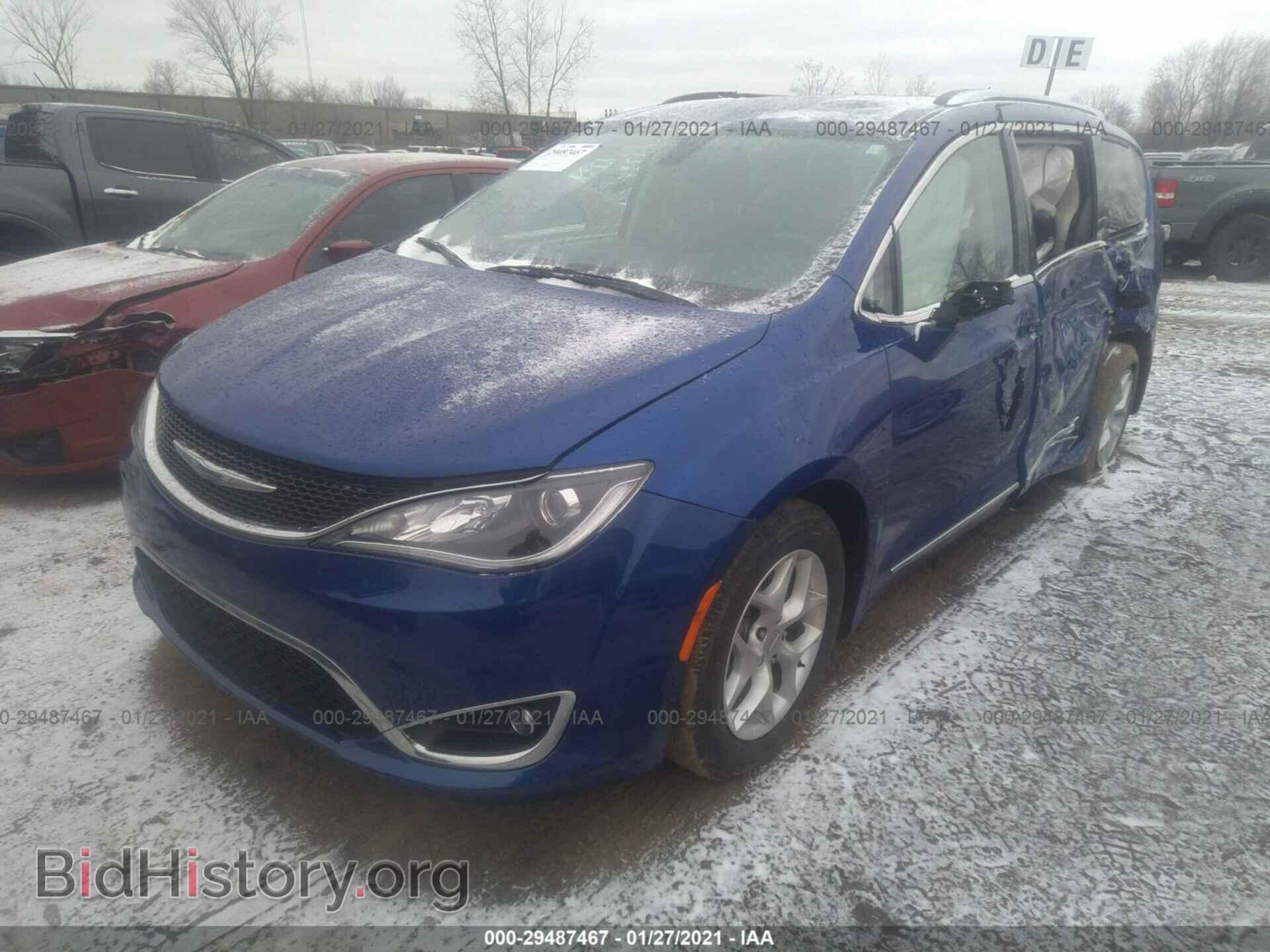 2018 CHRYSLER PACIFICA - VIN: 2C4RC1EG5JR270701 - Photo 2