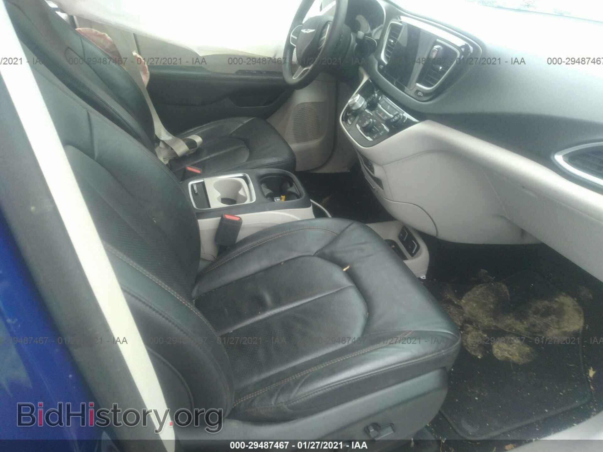 2018 CHRYSLER PACIFICA - VIN: 2C4RC1EG5JR270701 - Photo 5