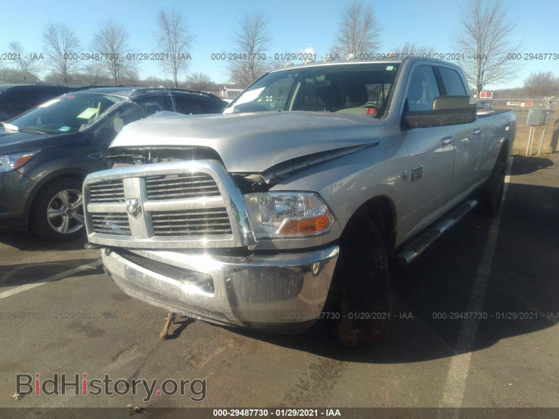 2012 RAM 3500 - VIN: 3C63D3HL9CG167949 - Photo 2