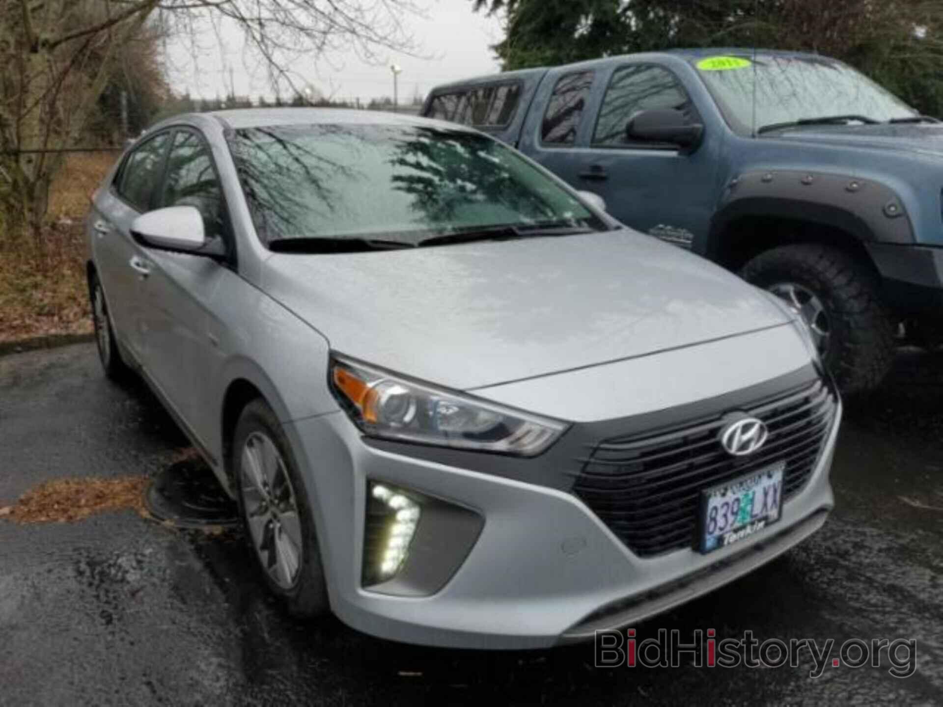 Photo KMHC65LD1KU169474 - HYUNDAI IONIQ PLUG-IN HYBRID 2019