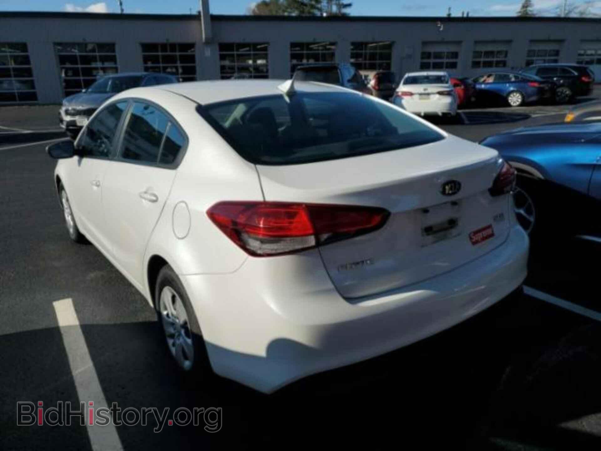 2017 KIA FORTE - VIN: 3KPFL4A78HE094023 - Фото 3