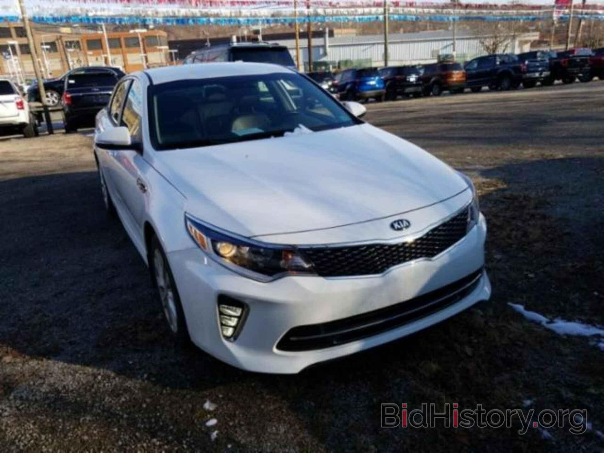 Photo 5XXGT4L32JG190953 - KIA OPTIMA 2018