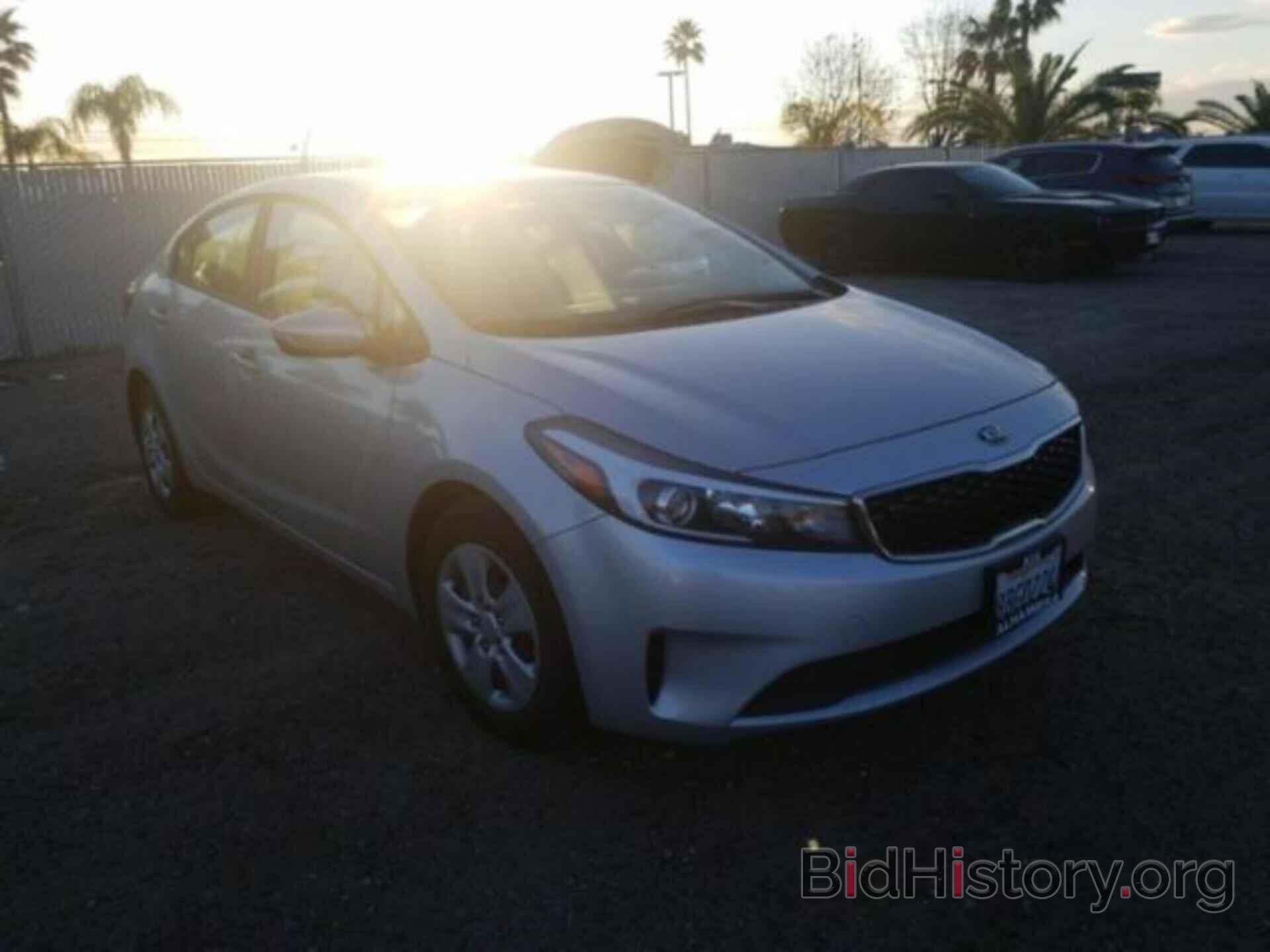 Photo 3KPFL4A70HE138189 - KIA FORTE 2017