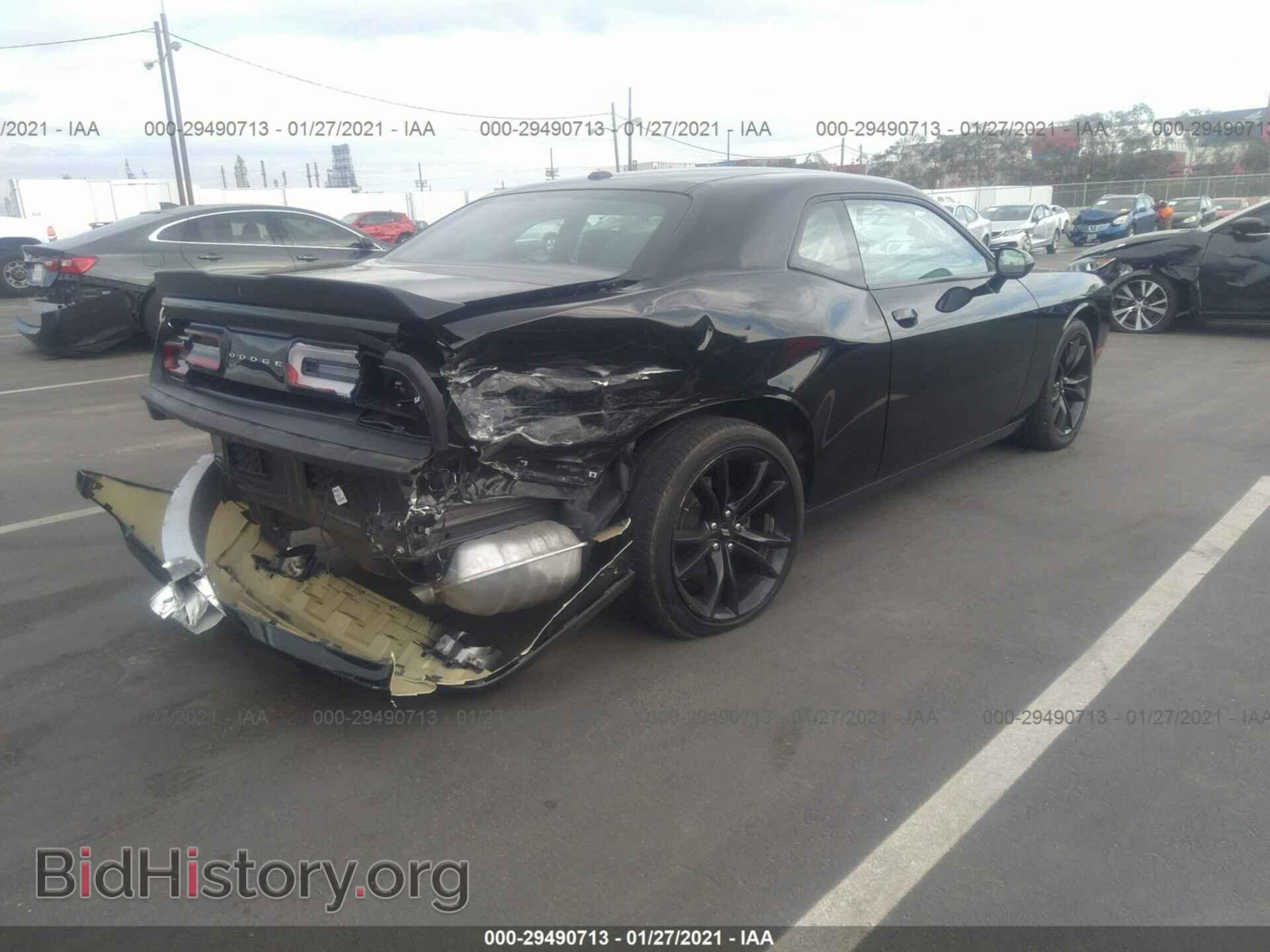 2018 DODGE CHALLENGER - VIN: 2C3CDZAG7JH262956 - Photo 4