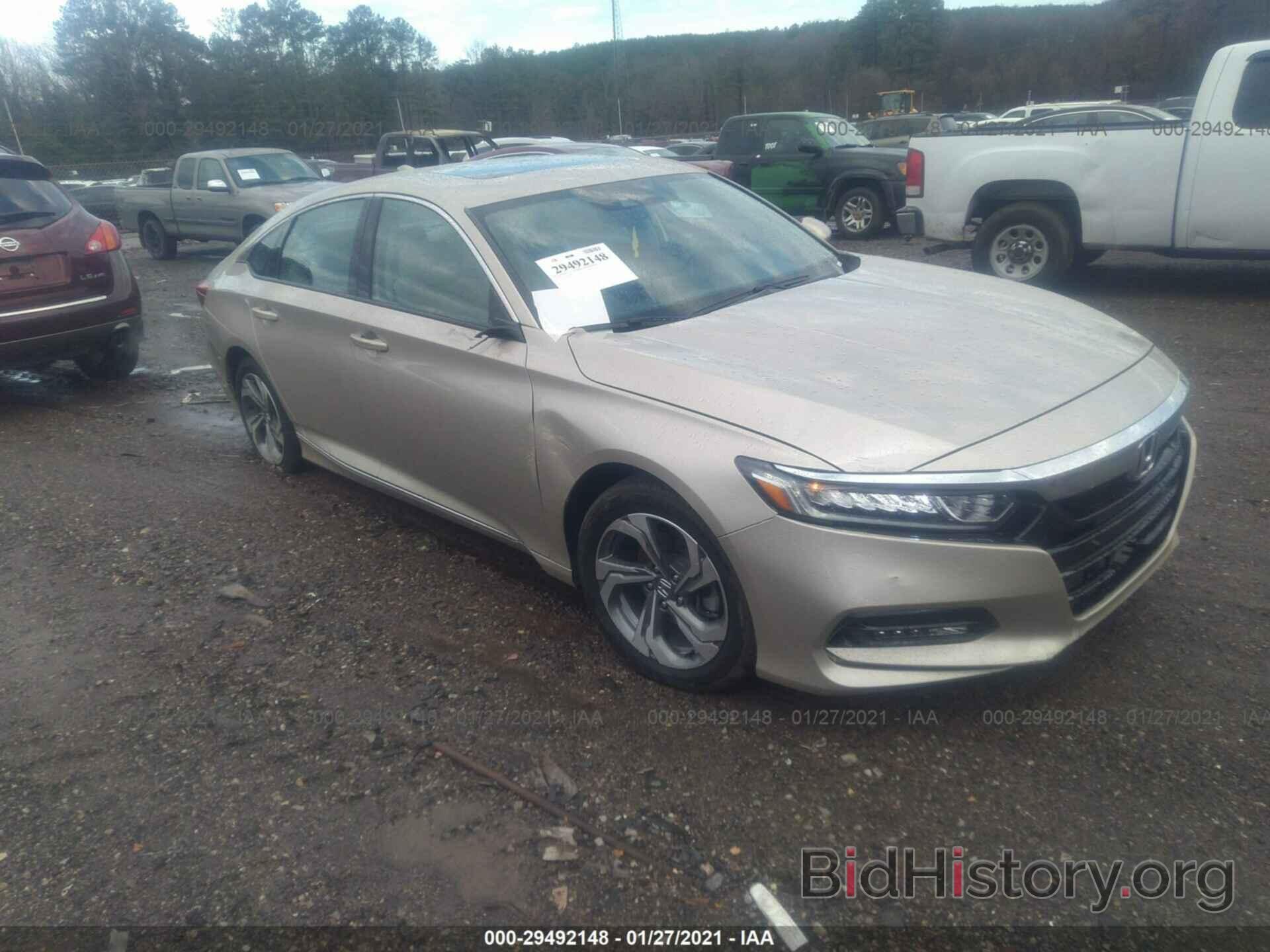 Photo 1HGCV1F54LA049208 - HONDA ACCORD SEDAN 2020