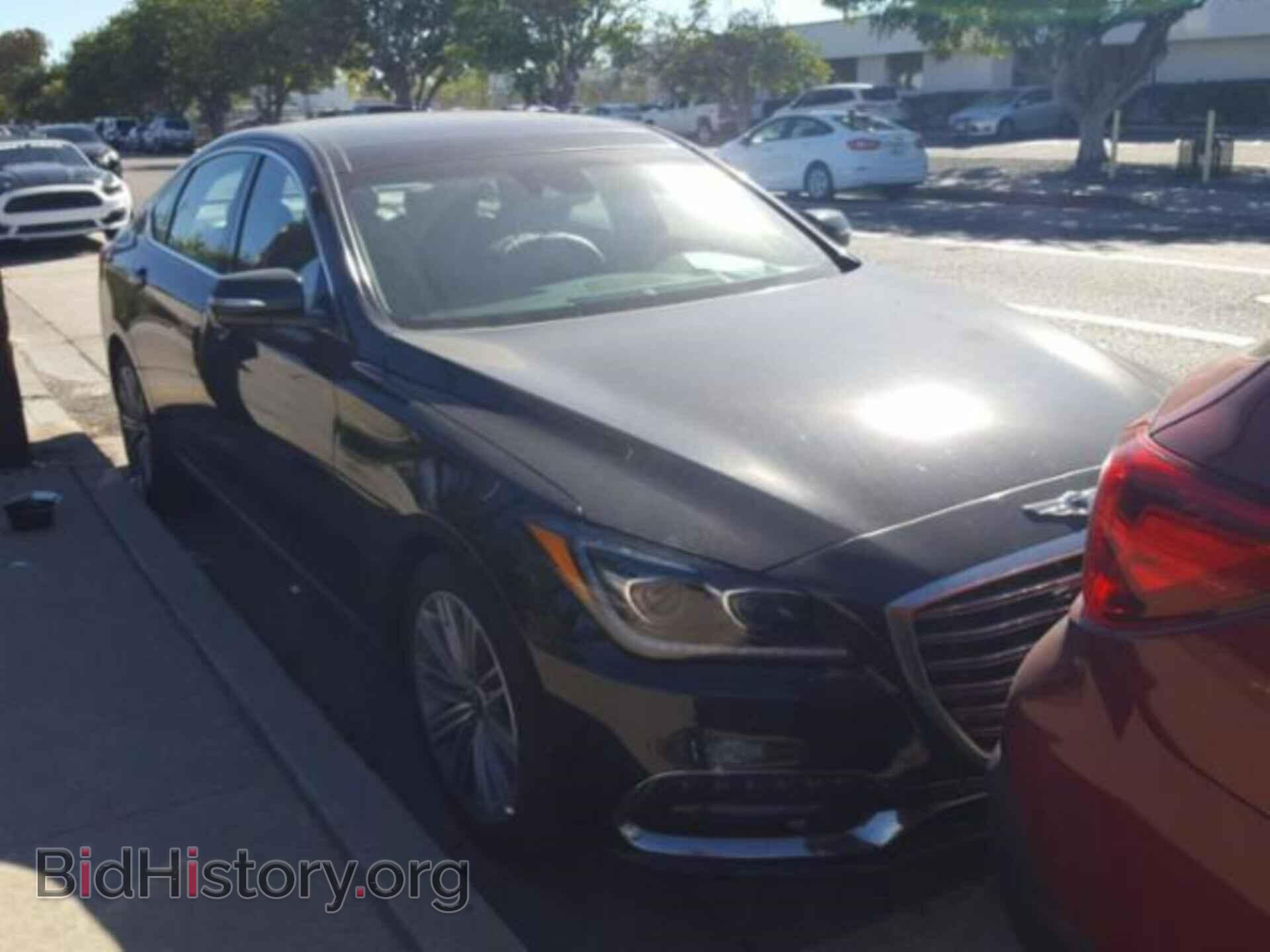 Фотография KMHGN4JE5JU232178 - GENESIS G80 2018