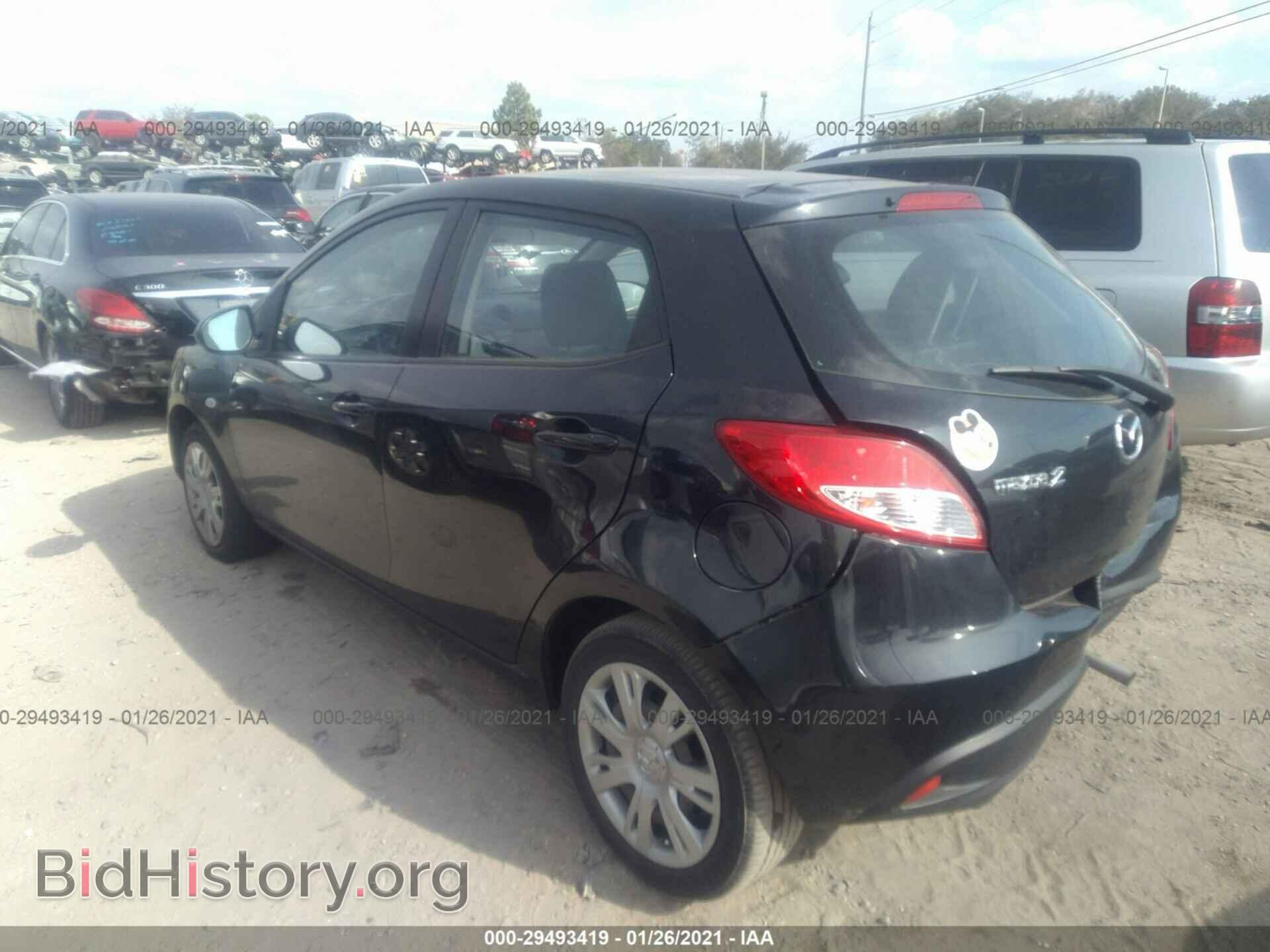 2014 MAZDA MAZDA2 - VIN: JM1DE1KY4E0187438 - Фото 3
