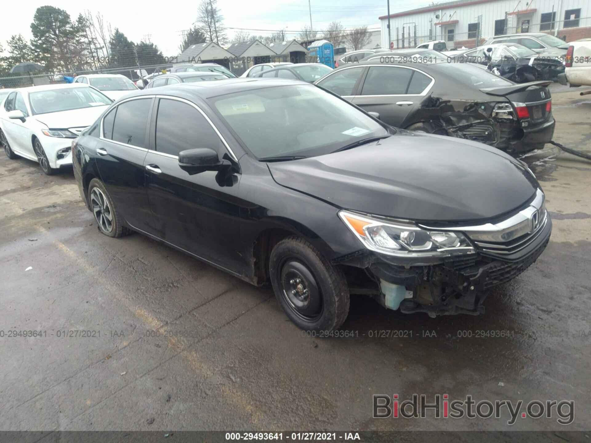 Photo 1HGCR2F78HA057069 - HONDA ACCORD SEDAN 2017