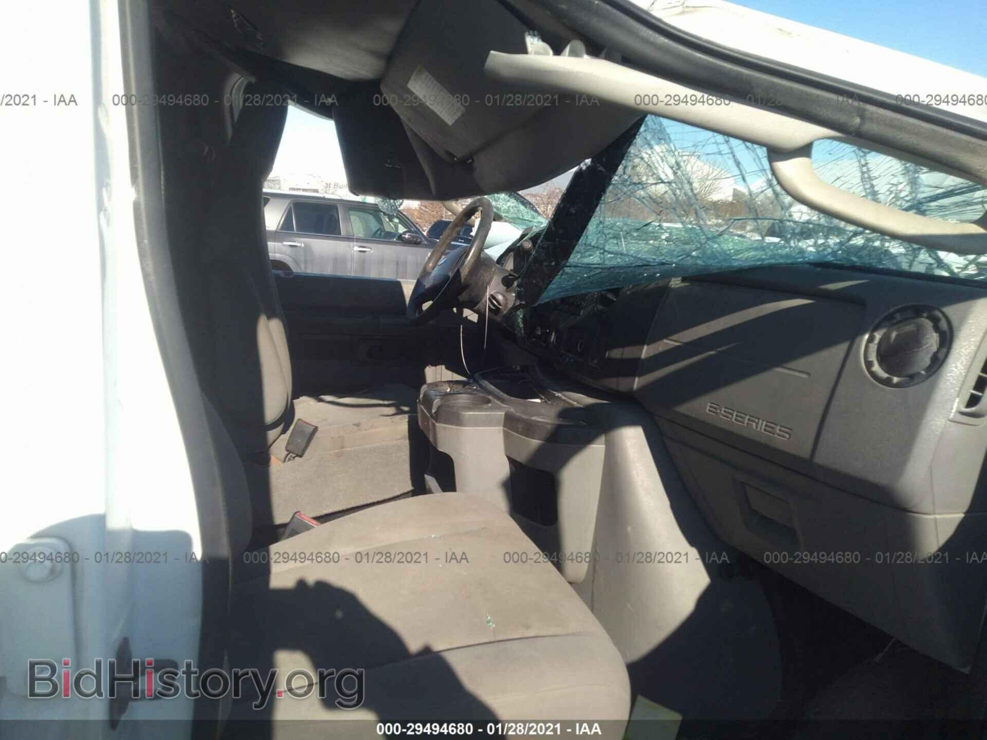 2011 FORD ECONOLINE CARGO VAN - VIN: 1FTNE2EW1BDA47078 - Фото 5
