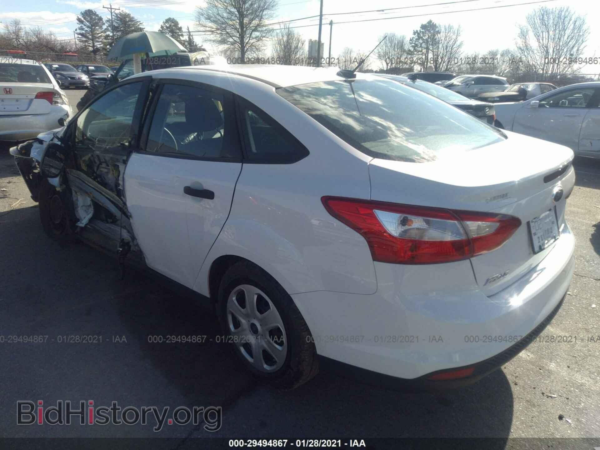 2014 FORD FOCUS - VIN: 1FADP3E22EL272330 - Фото 3