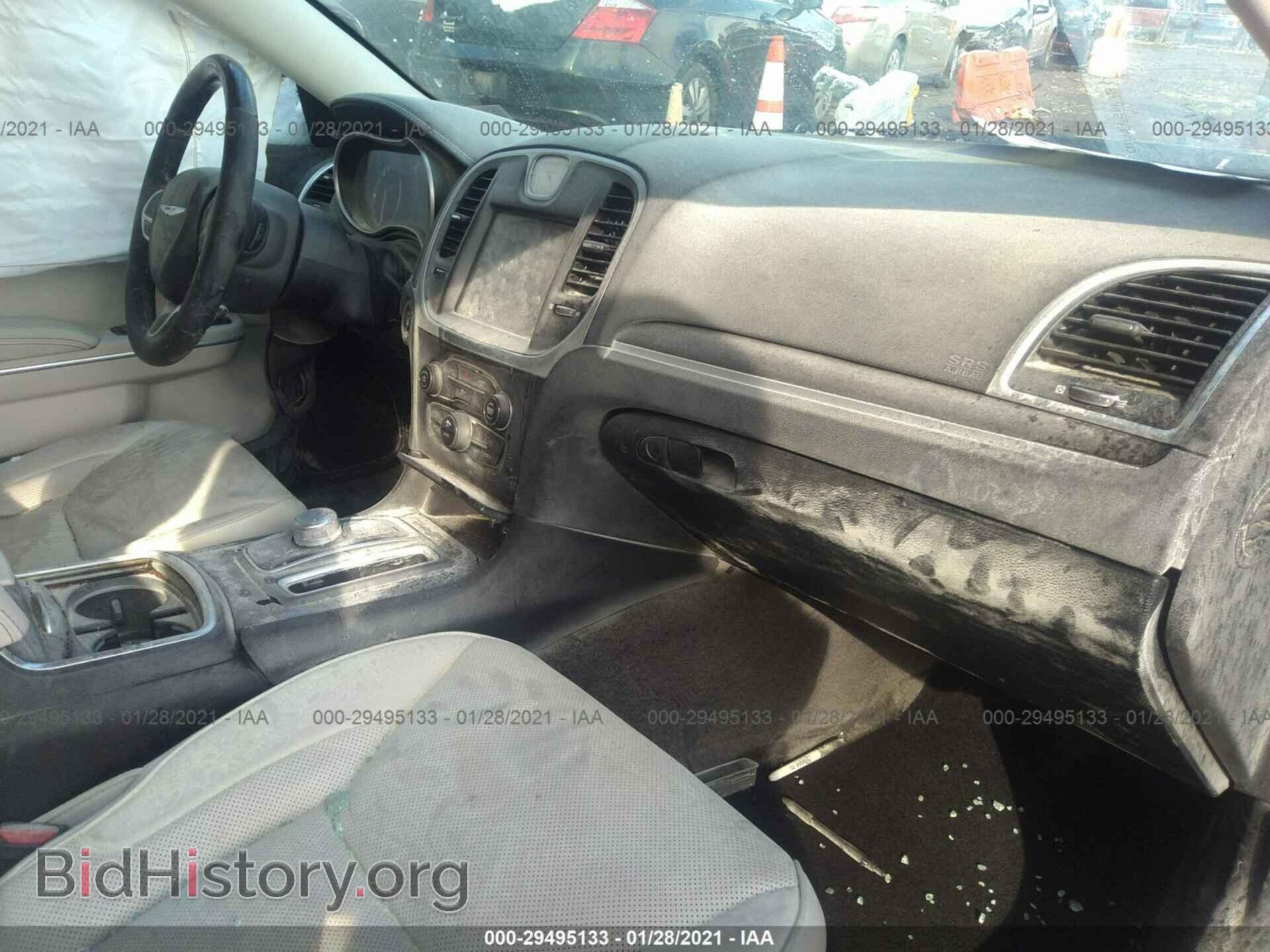2018 CHRYSLER 300 - VIN: 2C3CCAEG3JH140108 - Фото 5