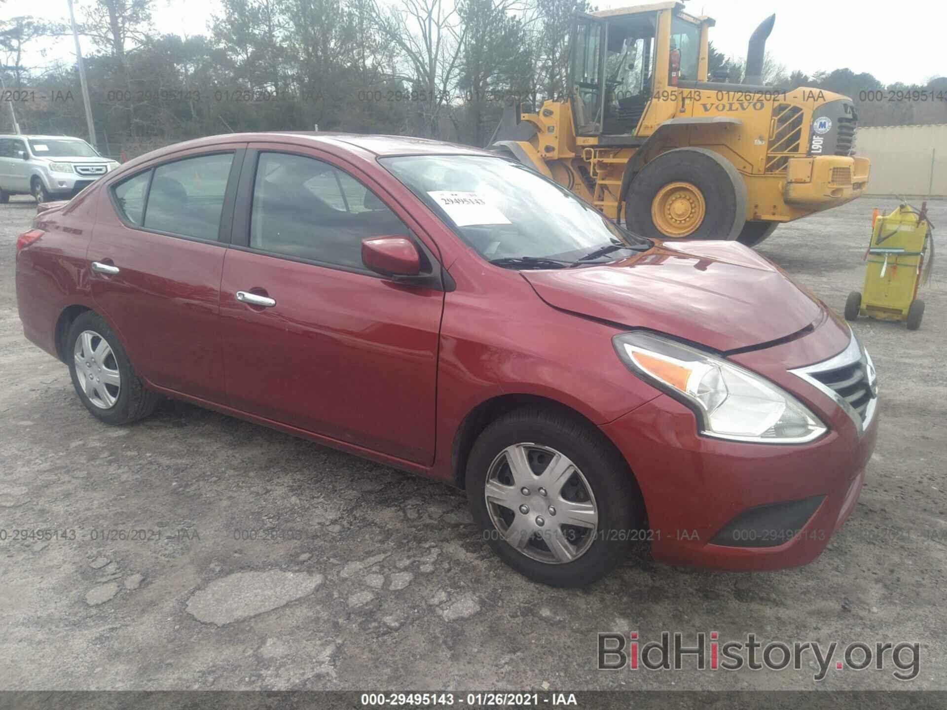 Photo 3N1CN7AP2HK425407 - NISSAN VERSA SEDAN 2017