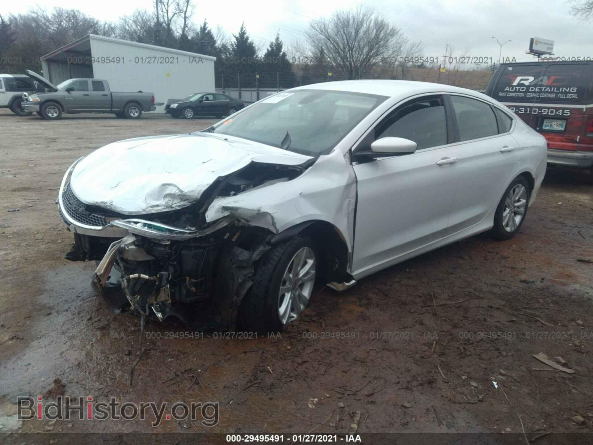 2015 CHRYSLER 200 - VIN: 1C3CCCAB7FN676192 - Photo 2