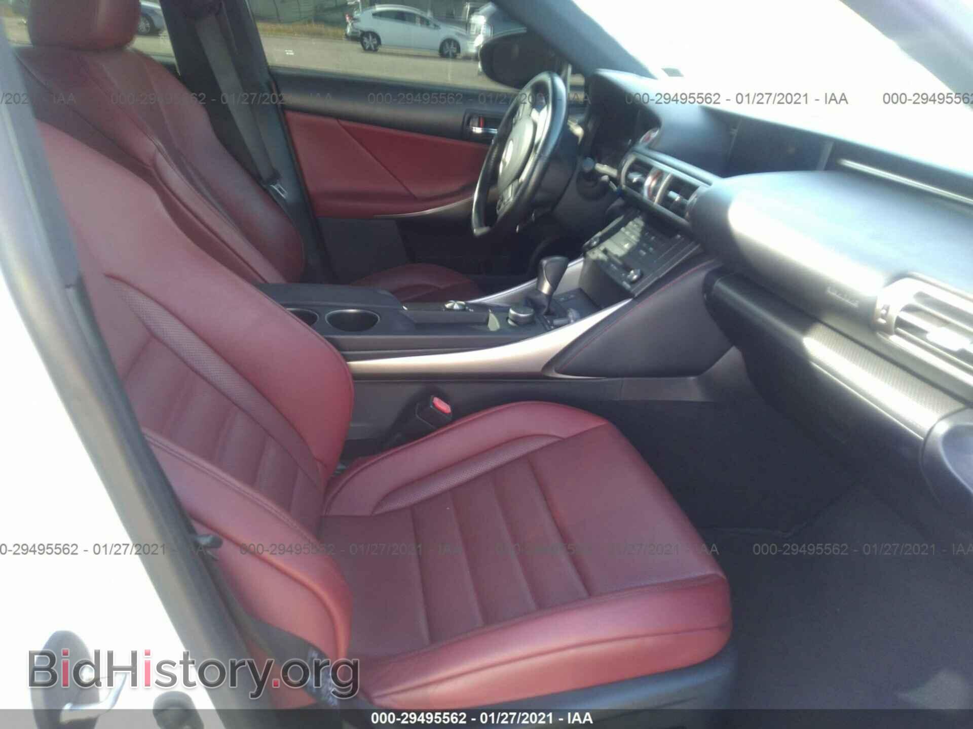 2016 LEXUS IS 200T - VIN: JTHBA1D25G5026645 - Фото 5
