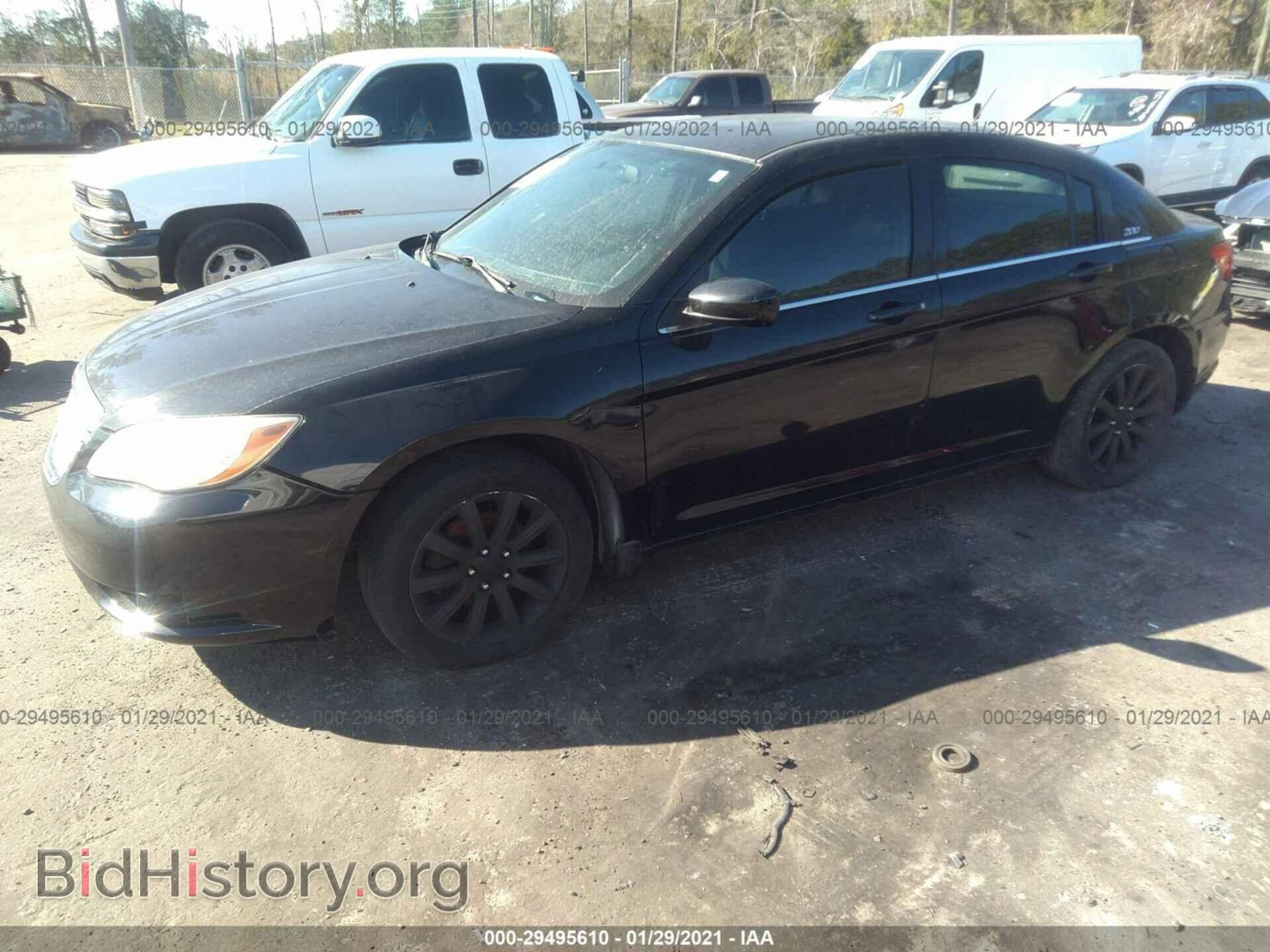 2012 CHRYSLER 200 - VIN: 1C3CCBBB2CN278392 - Фото 2