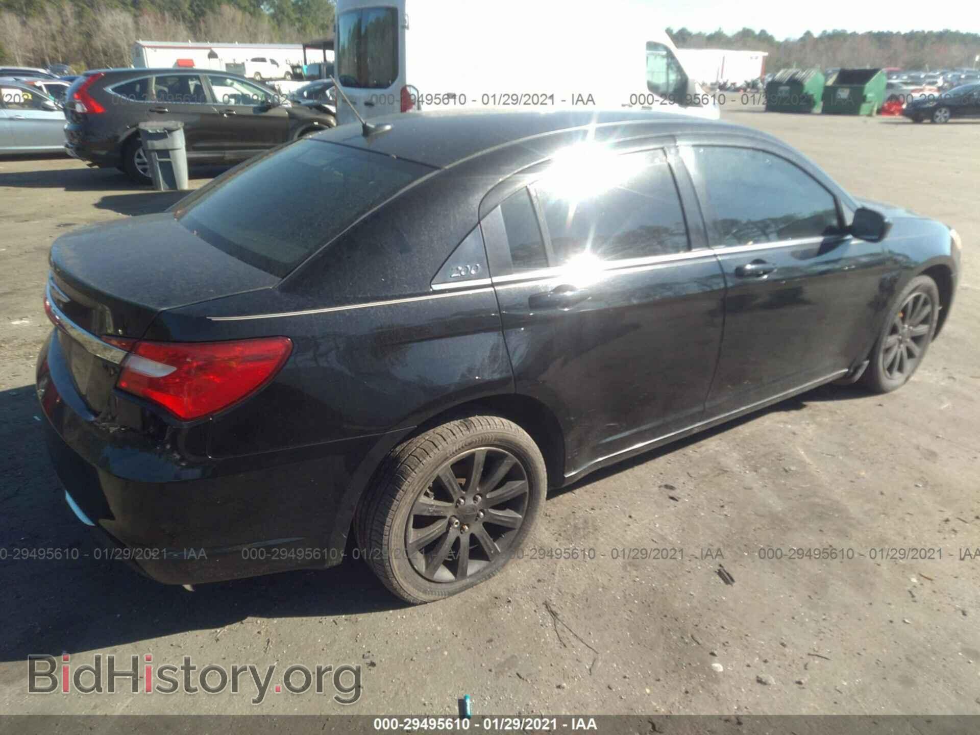 2012 CHRYSLER 200 - VIN: 1C3CCBBB2CN278392 - Фото 4