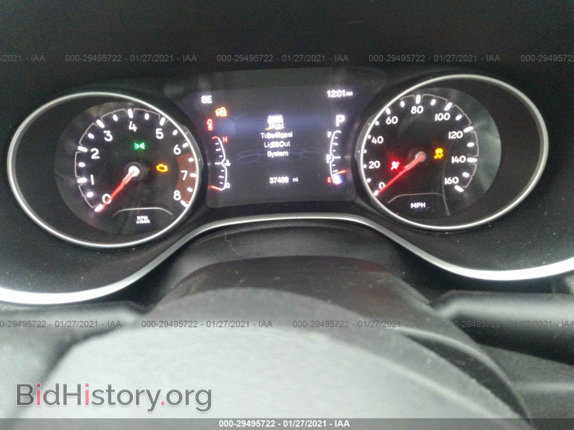 2018 JEEP COMPASS - VIN: 3C4NJDBB8JT330840 - Фото 7