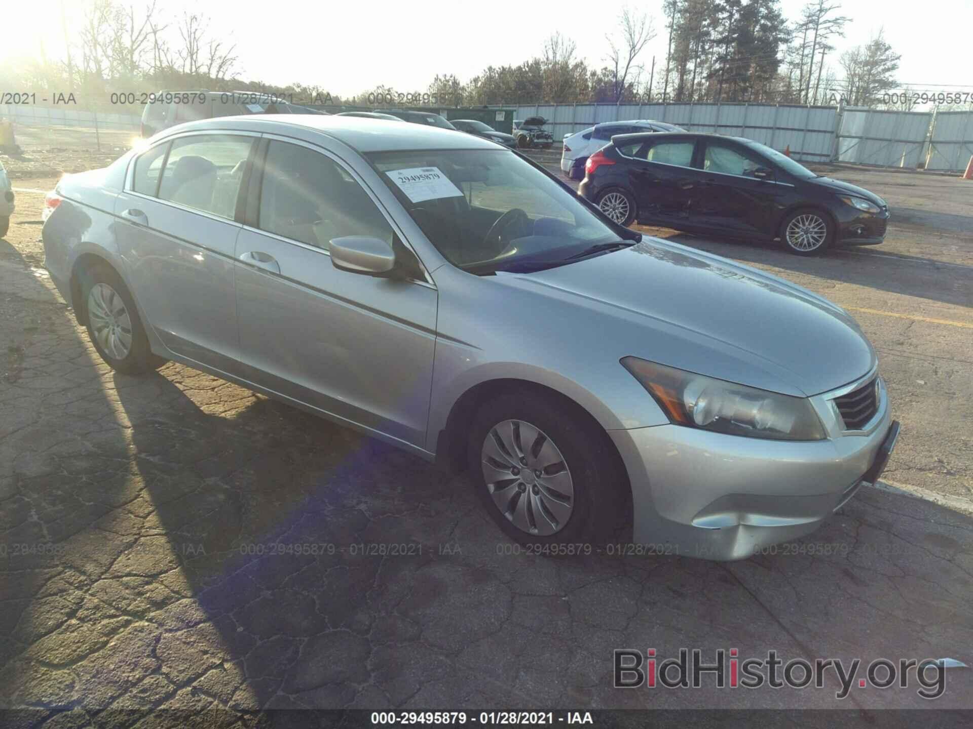 Photo 1HGCP2F31AA135376 - HONDA ACCORD SDN 2010