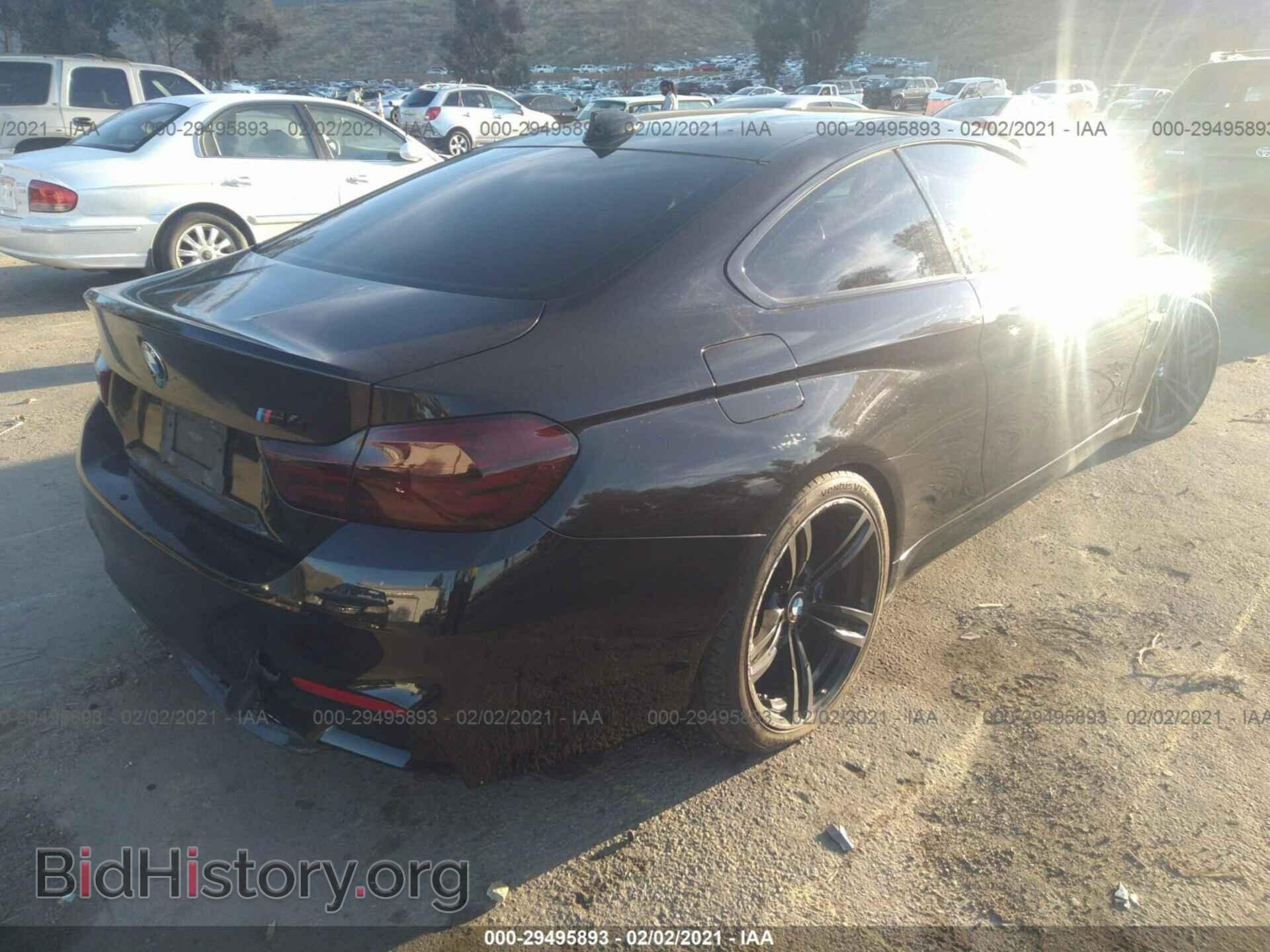 2016 BMW M4 - VIN: WBS3R9C53GK336828 - Фото 4