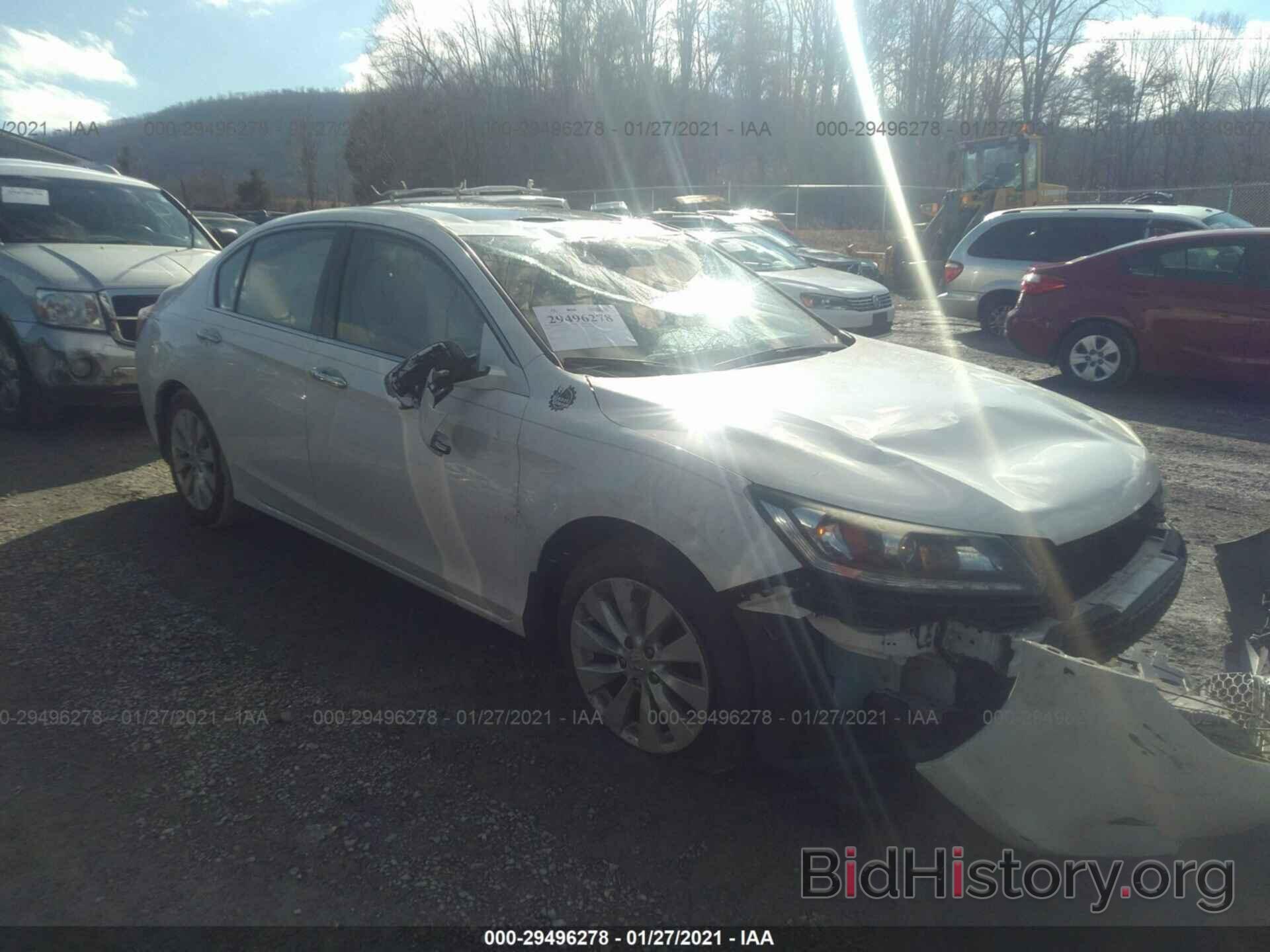 Photo 1HGCR3F89FA035030 - HONDA ACCORD SEDAN 2015