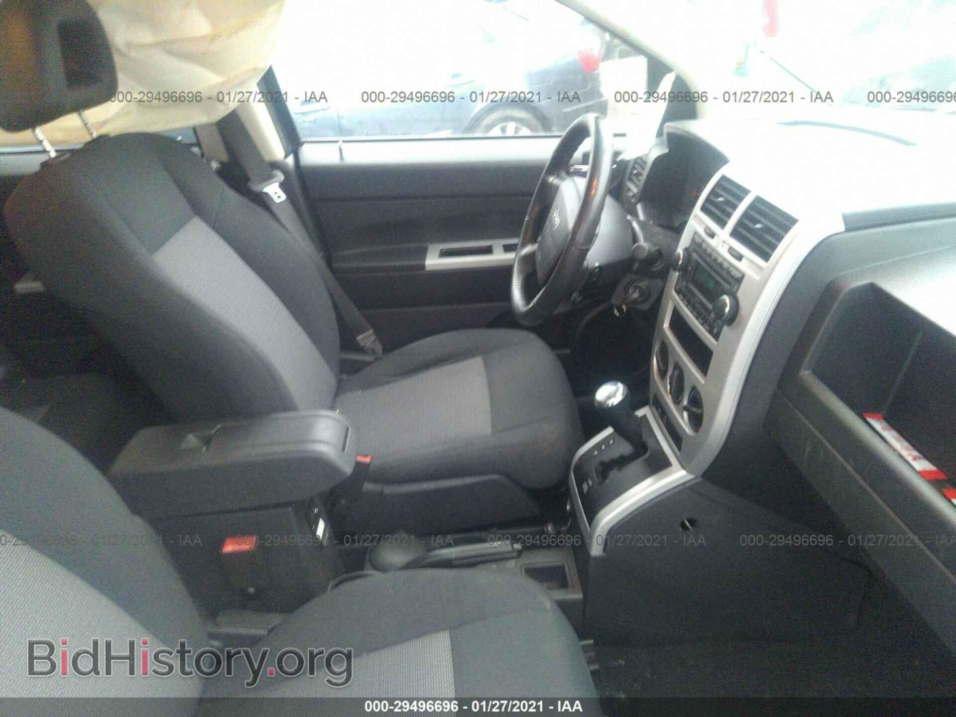 2008 JEEP COMPASS - VIN: 1J8FT47028D519613 - Фото 5