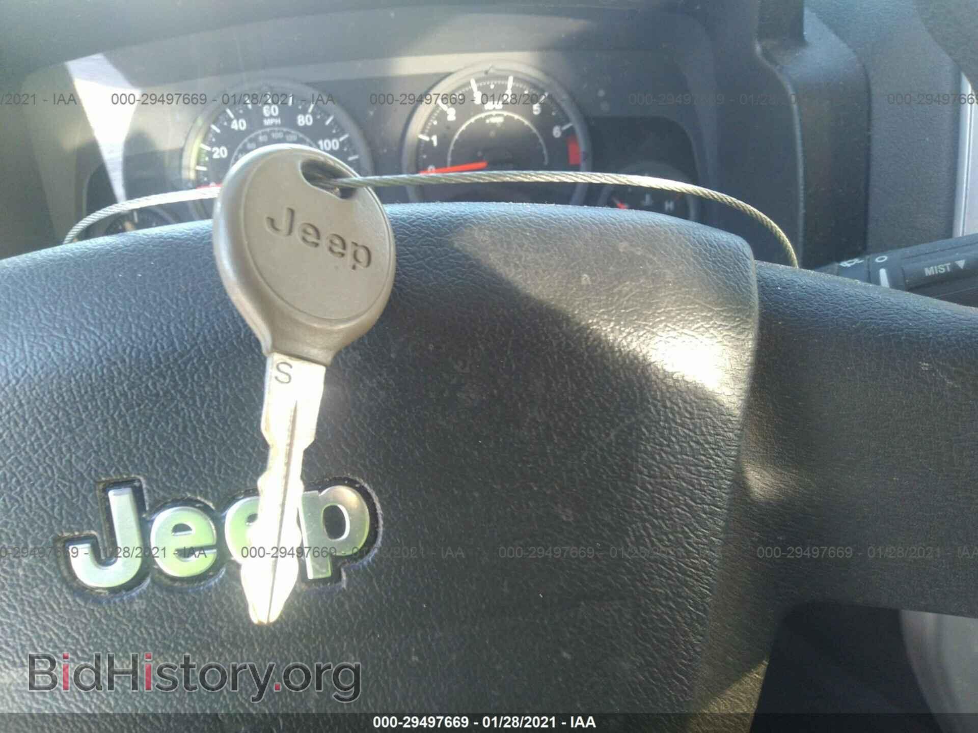 2008 JEEP COMPASS - VIN: 1J8FF47W28D688848 - Фото 11