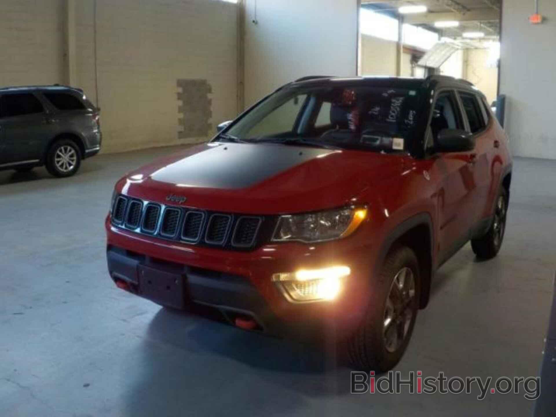 Фотография 3C4NJDDB4JT129126 - JEEP COMPASS 2018