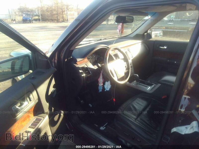 2011 Ford FLEX (VIN 2FMGK5DC5BBD10331) — photo 5 of 11